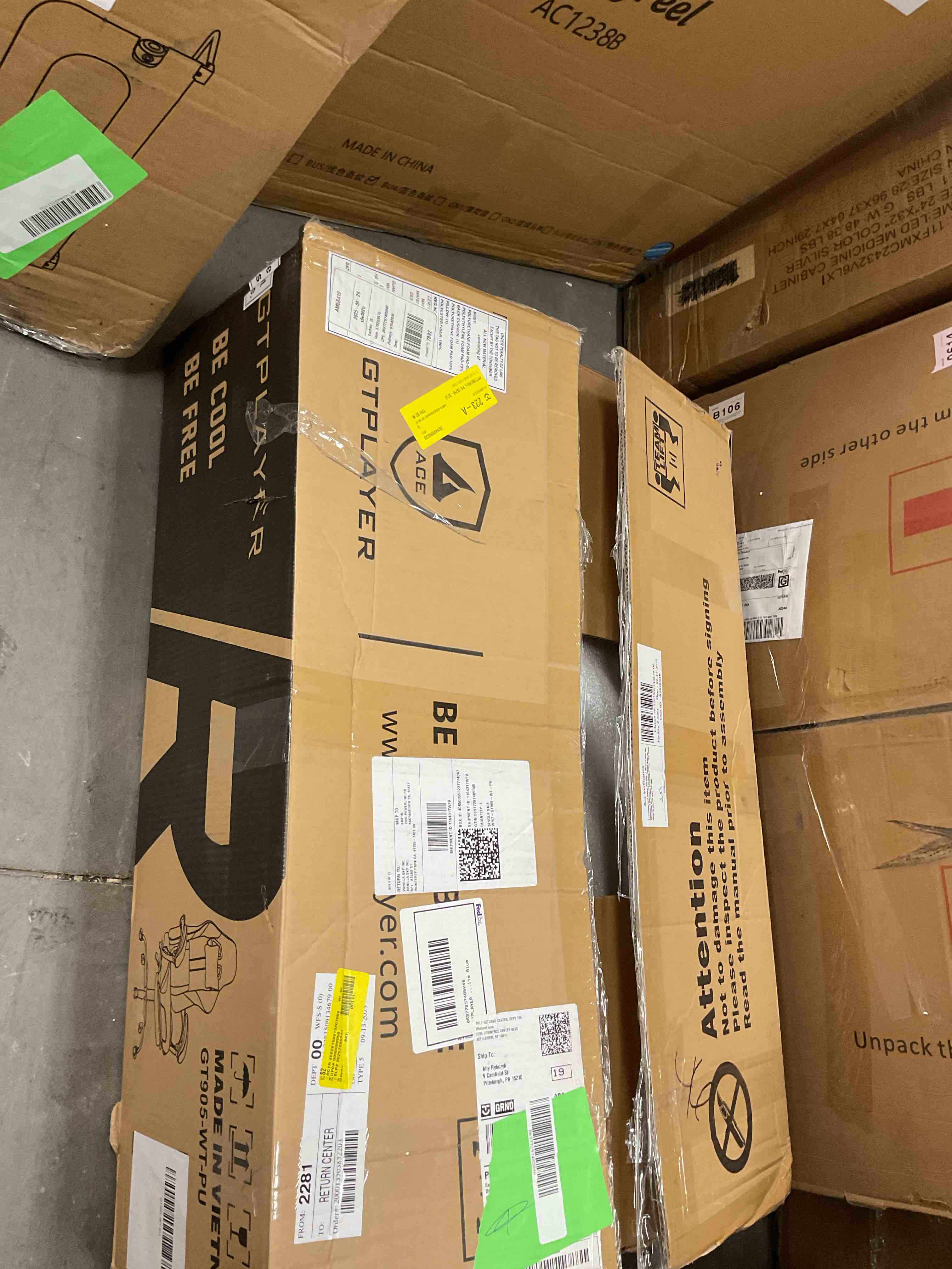 https://s3.amazonaws.com/lotting-images-prod/EmanualPiazza/PPE3665174_1759431574898.jpeg