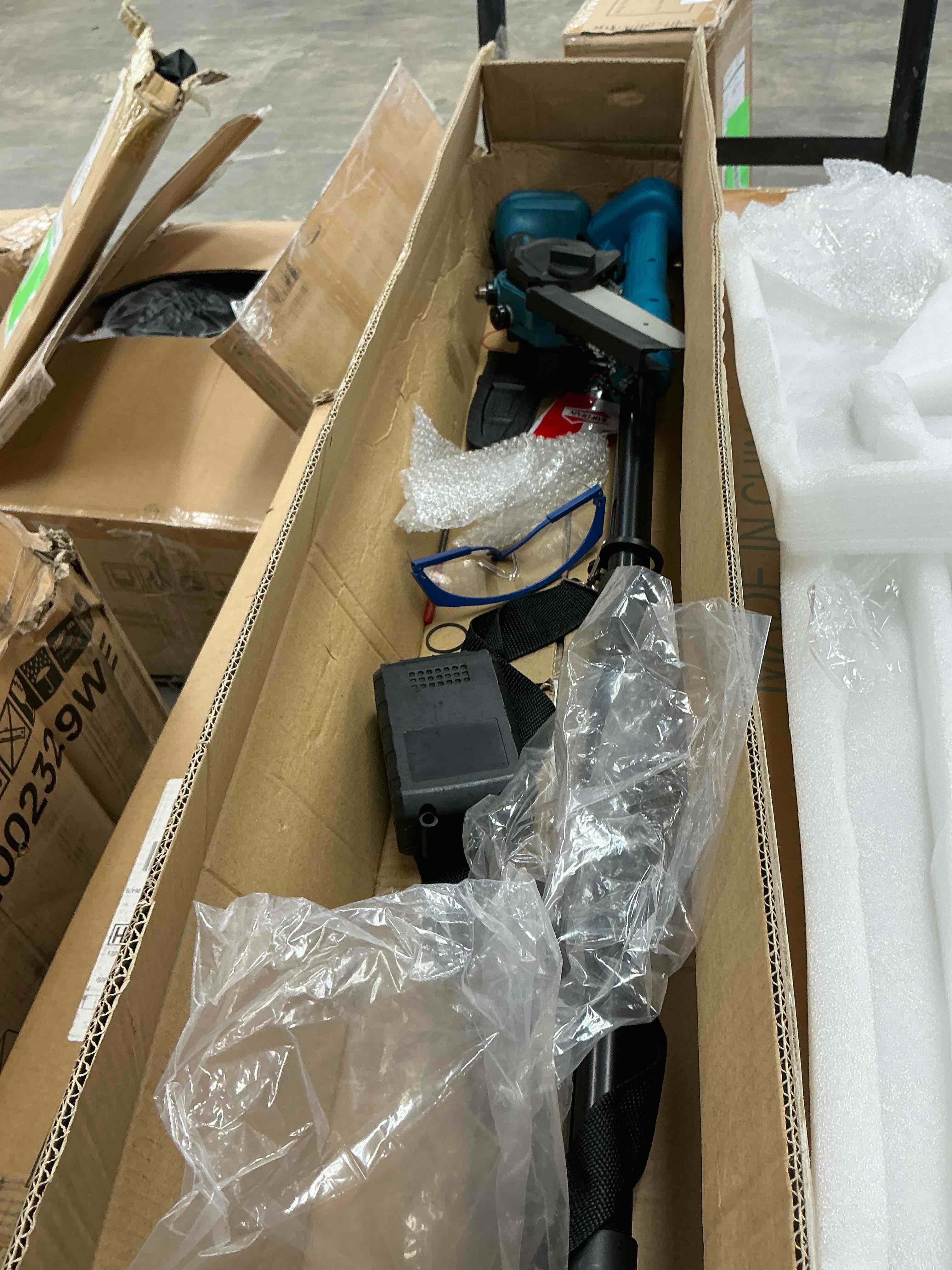 https://s3.amazonaws.com/lotting-images-prod/EmanualPiazza/PPE3665190_1759772188157.jpeg