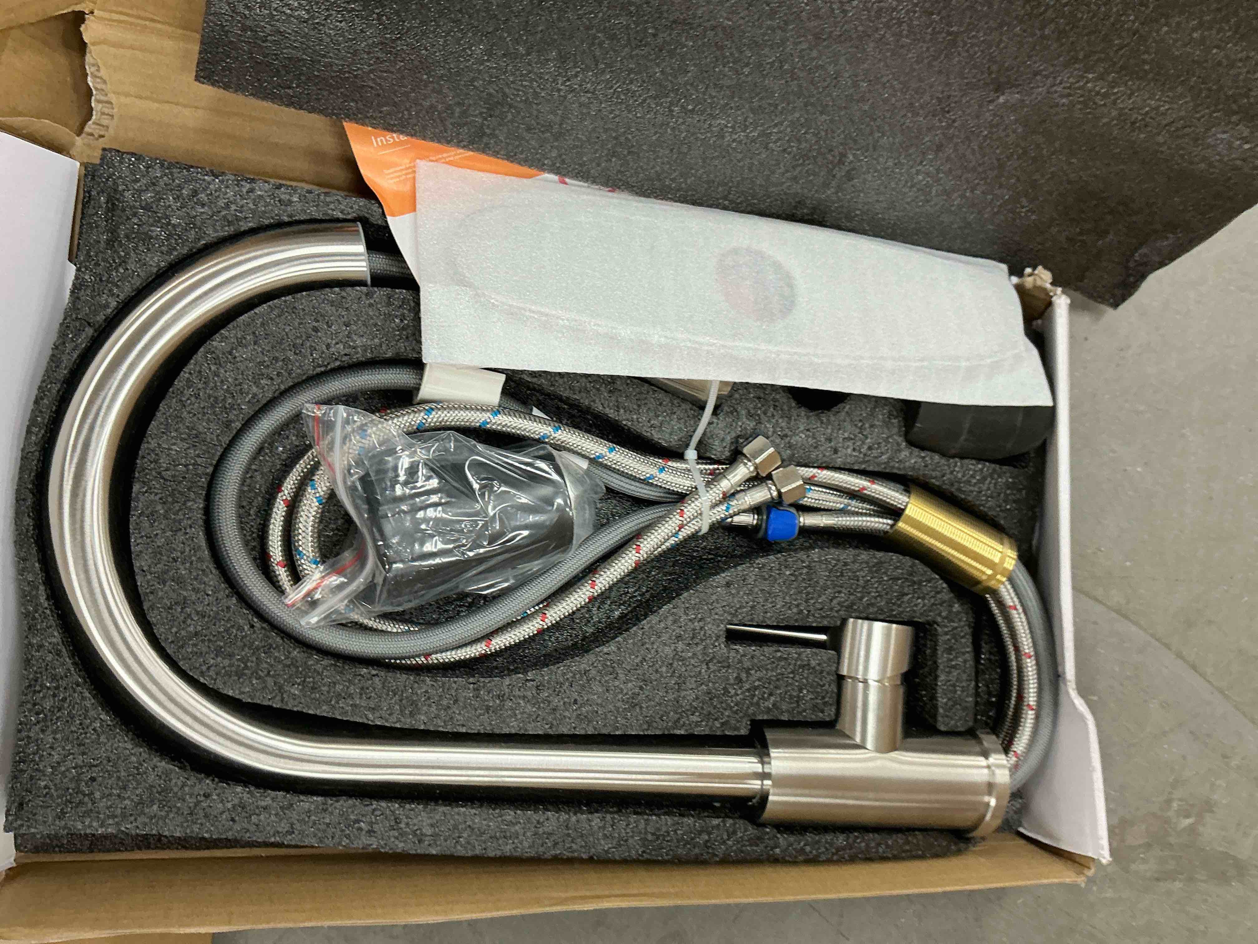 https://s3.amazonaws.com/lotting-images-prod/EmanualPiazza/PPE3665193_1759773097323.jpeg