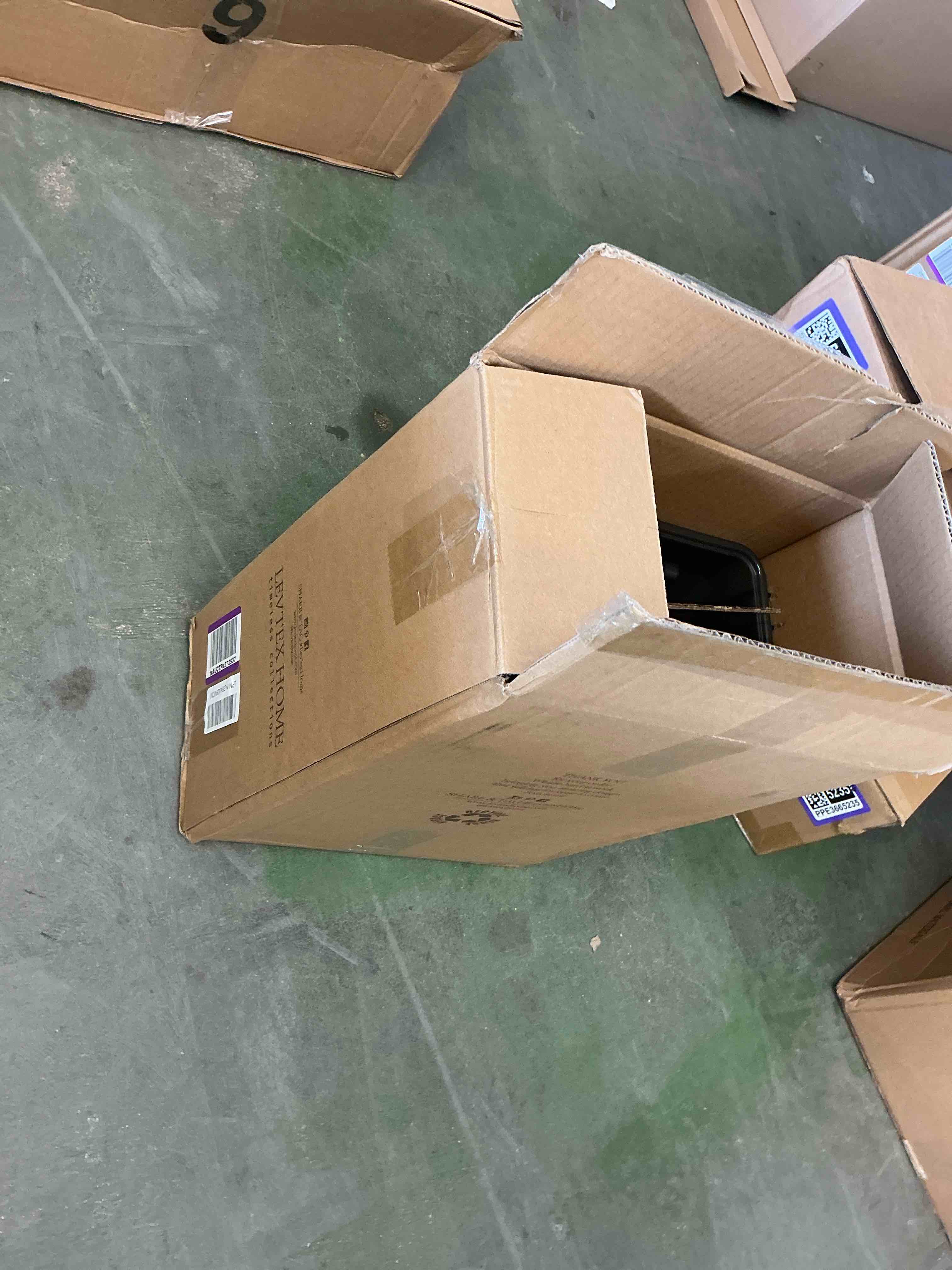 https://s3.amazonaws.com/lotting-images-prod/EmanualPiazza/PPE3665229_1759584049632.jpeg