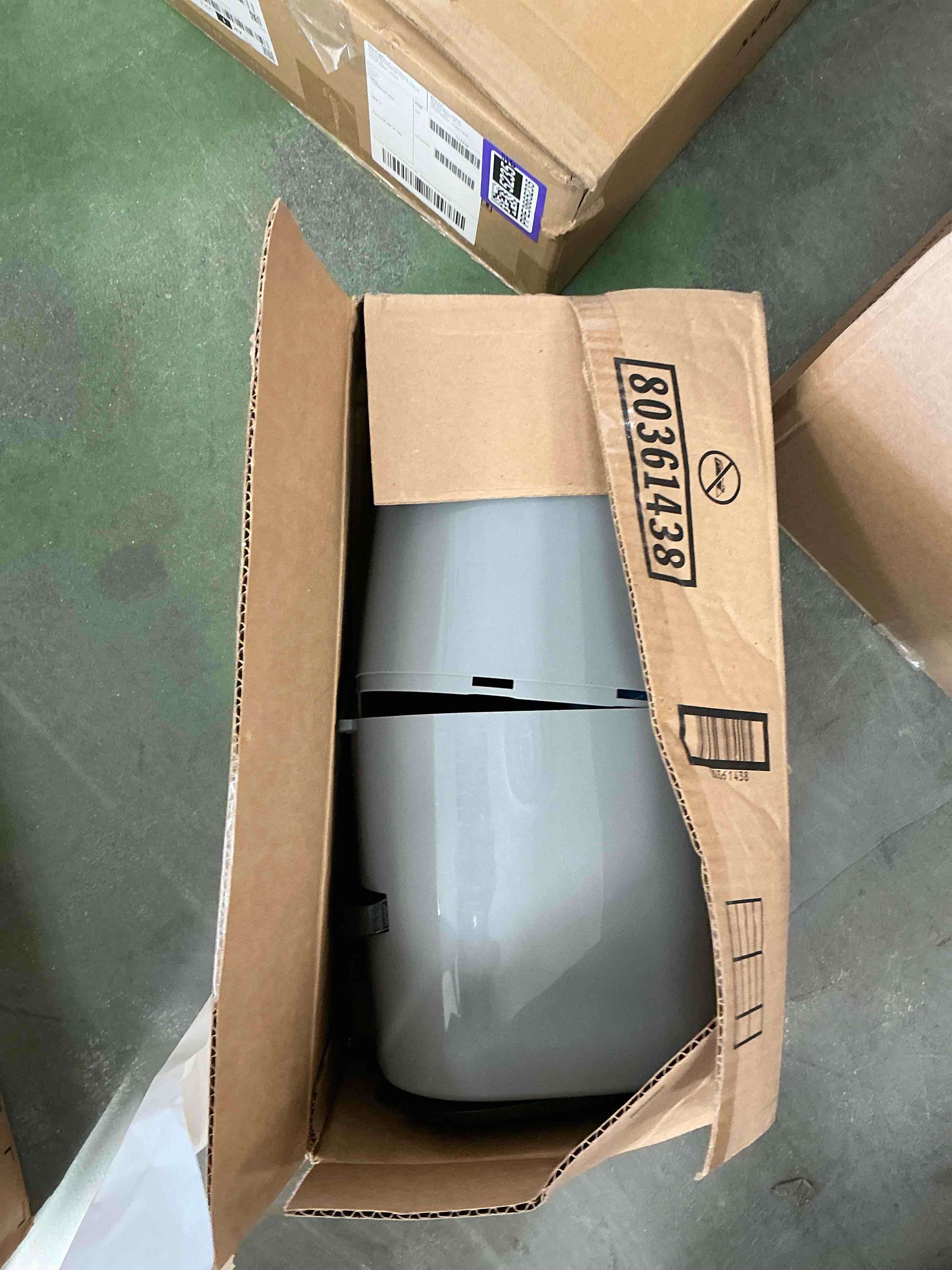 https://s3.amazonaws.com/lotting-images-prod/EmanualPiazza/PPE3665232_1759583751425.jpeg