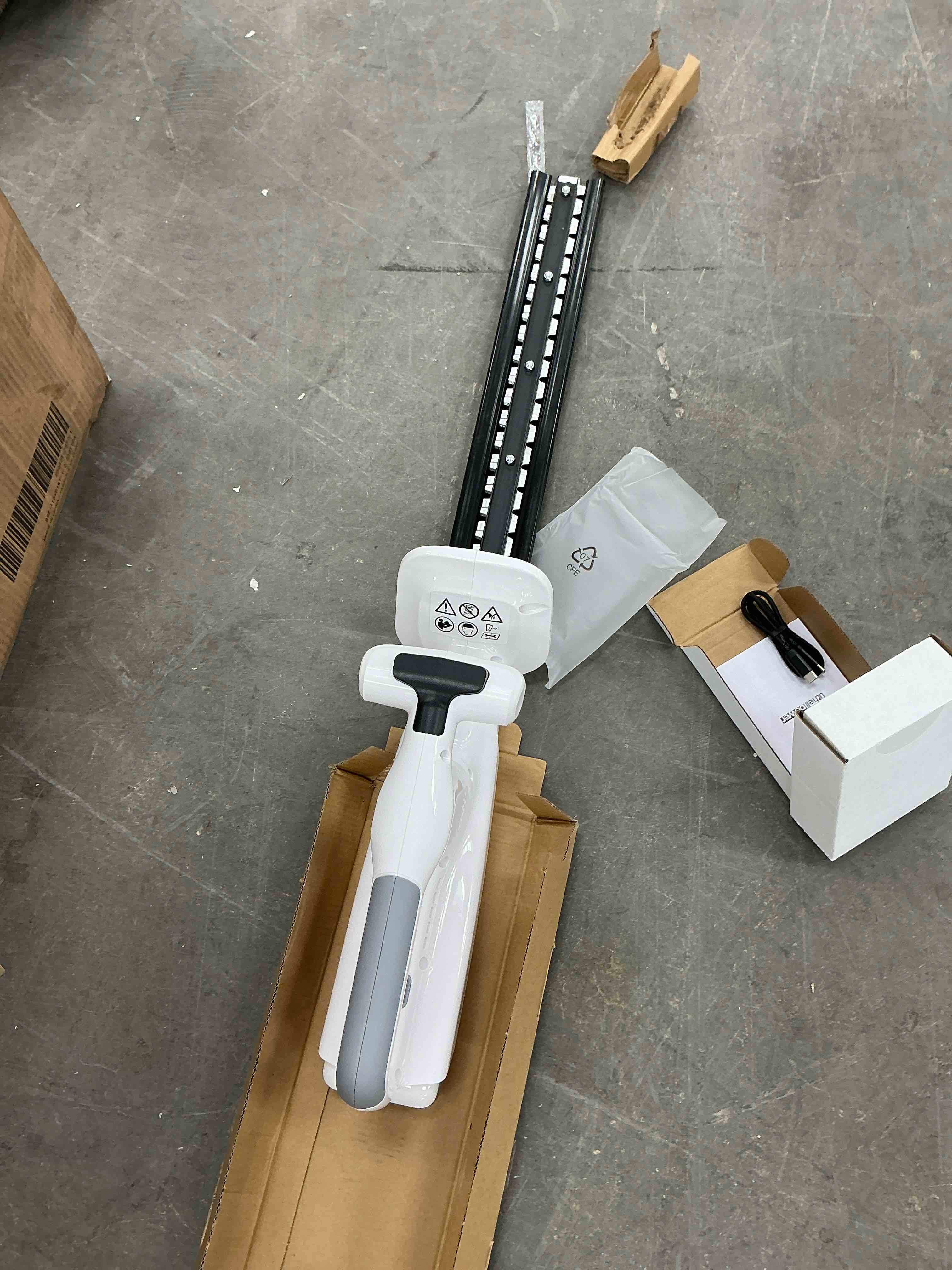 https://s3.amazonaws.com/lotting-images-prod/EmanualPiazza/PPE3665281_1759773499280.jpeg