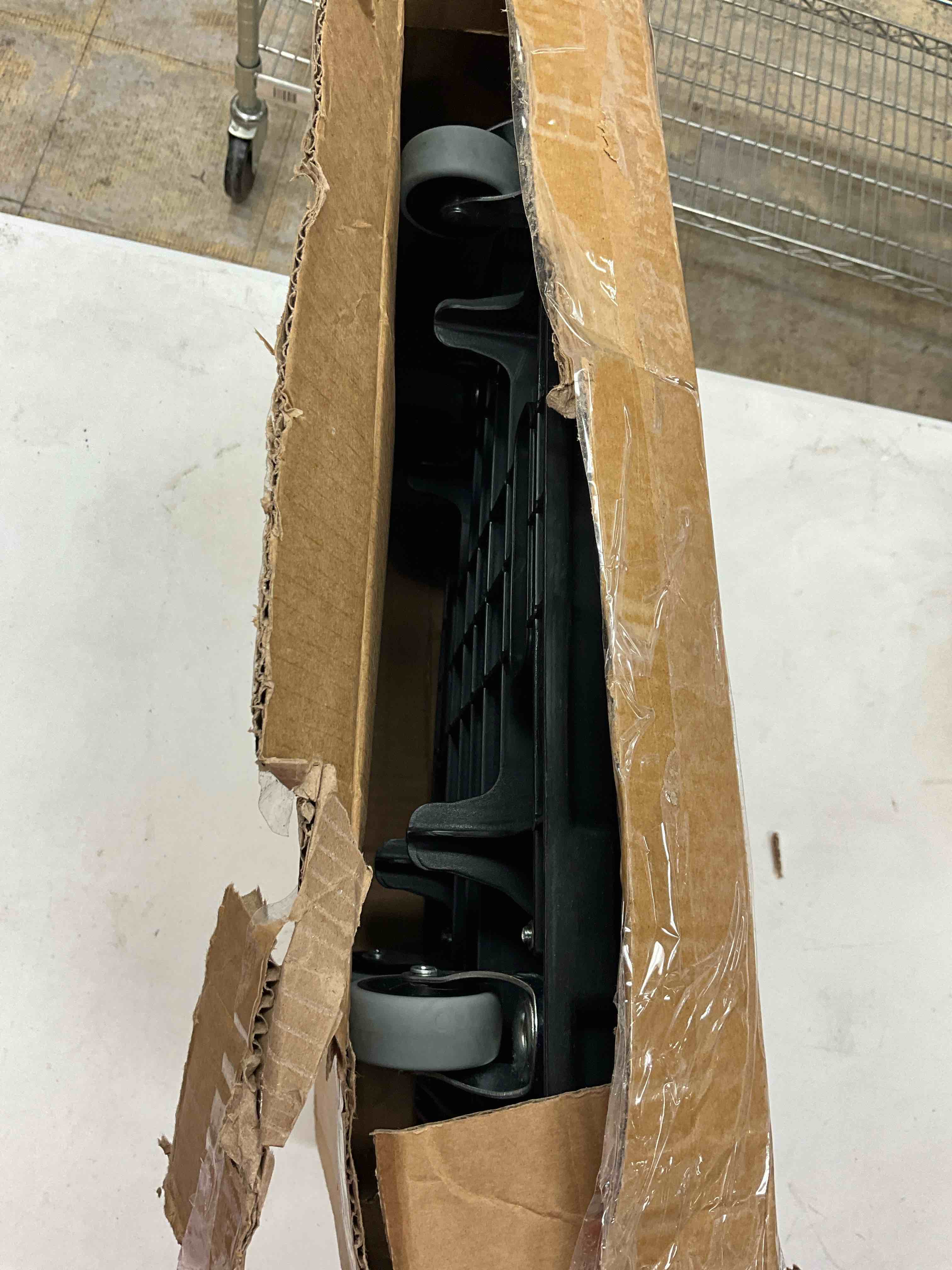 https://s3.amazonaws.com/lotting-images-prod/EmanualPiazza/PPE3665811_1760712974946.jpeg
