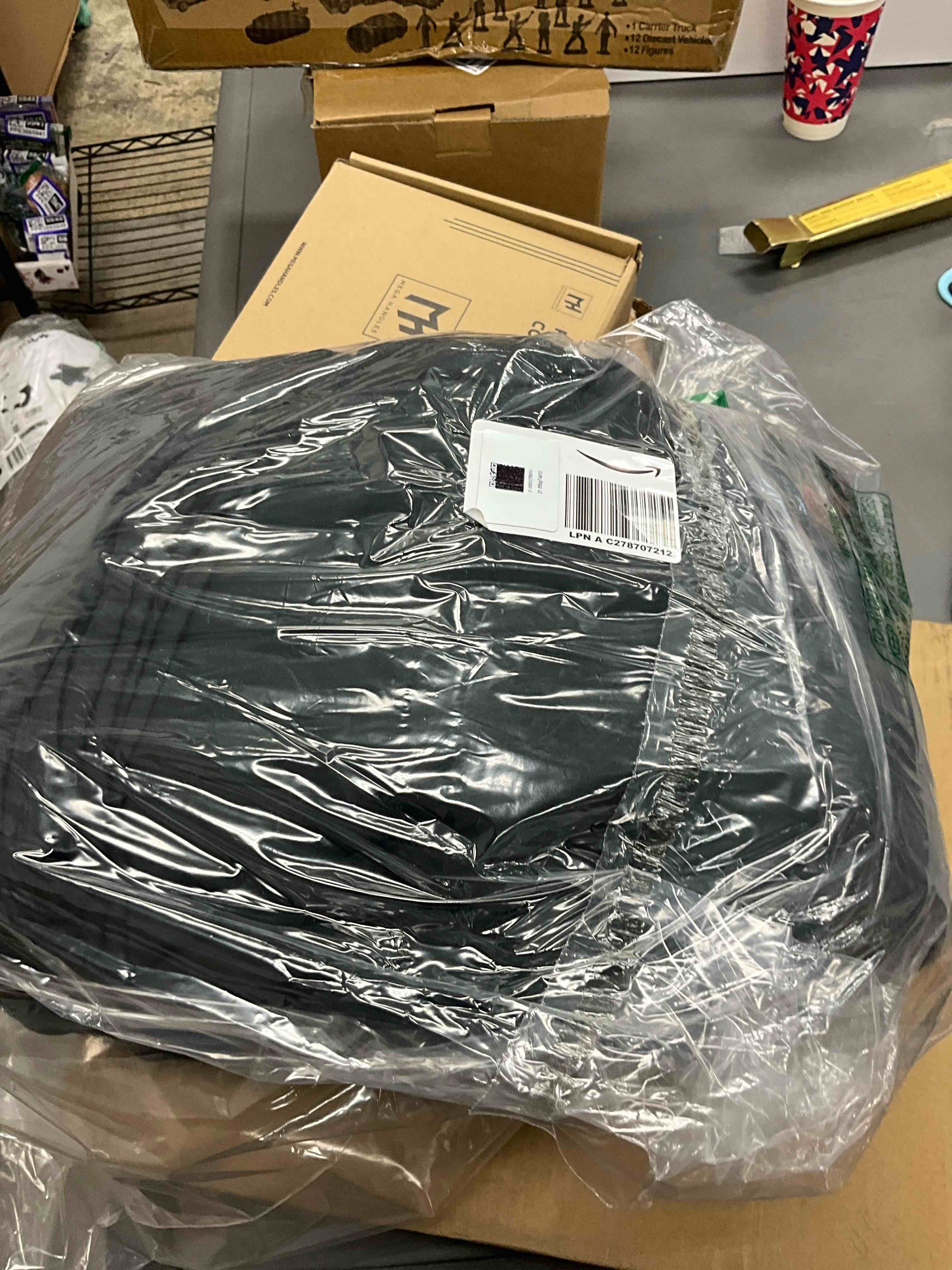 https://s3.amazonaws.com/lotting-images-prod/EmanualPiazza/PPE3665933_1760805351617.jpeg