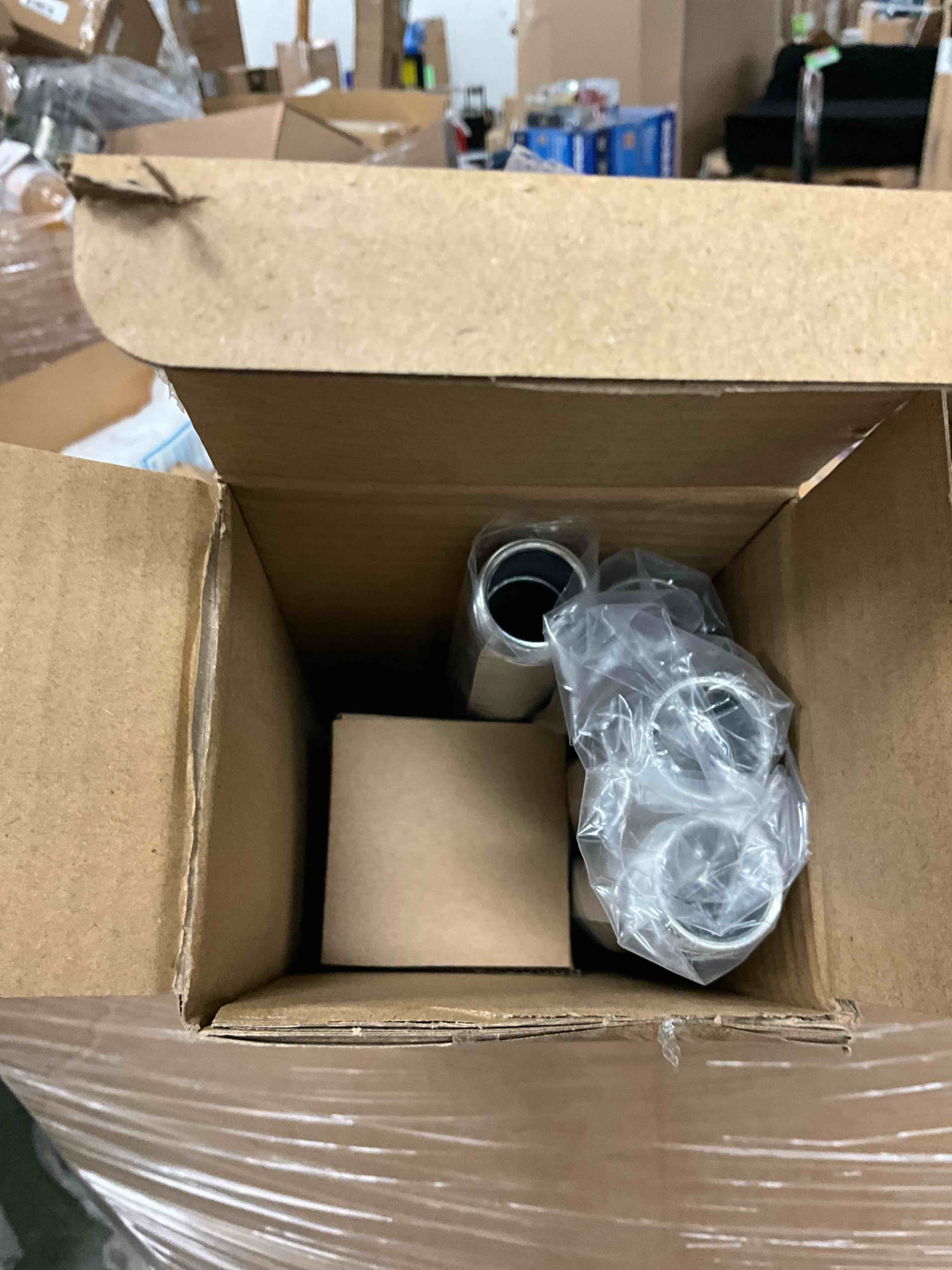 https://s3.amazonaws.com/lotting-images-prod/EmanualPiazza/PPE3668516_1752670027491.jpeg