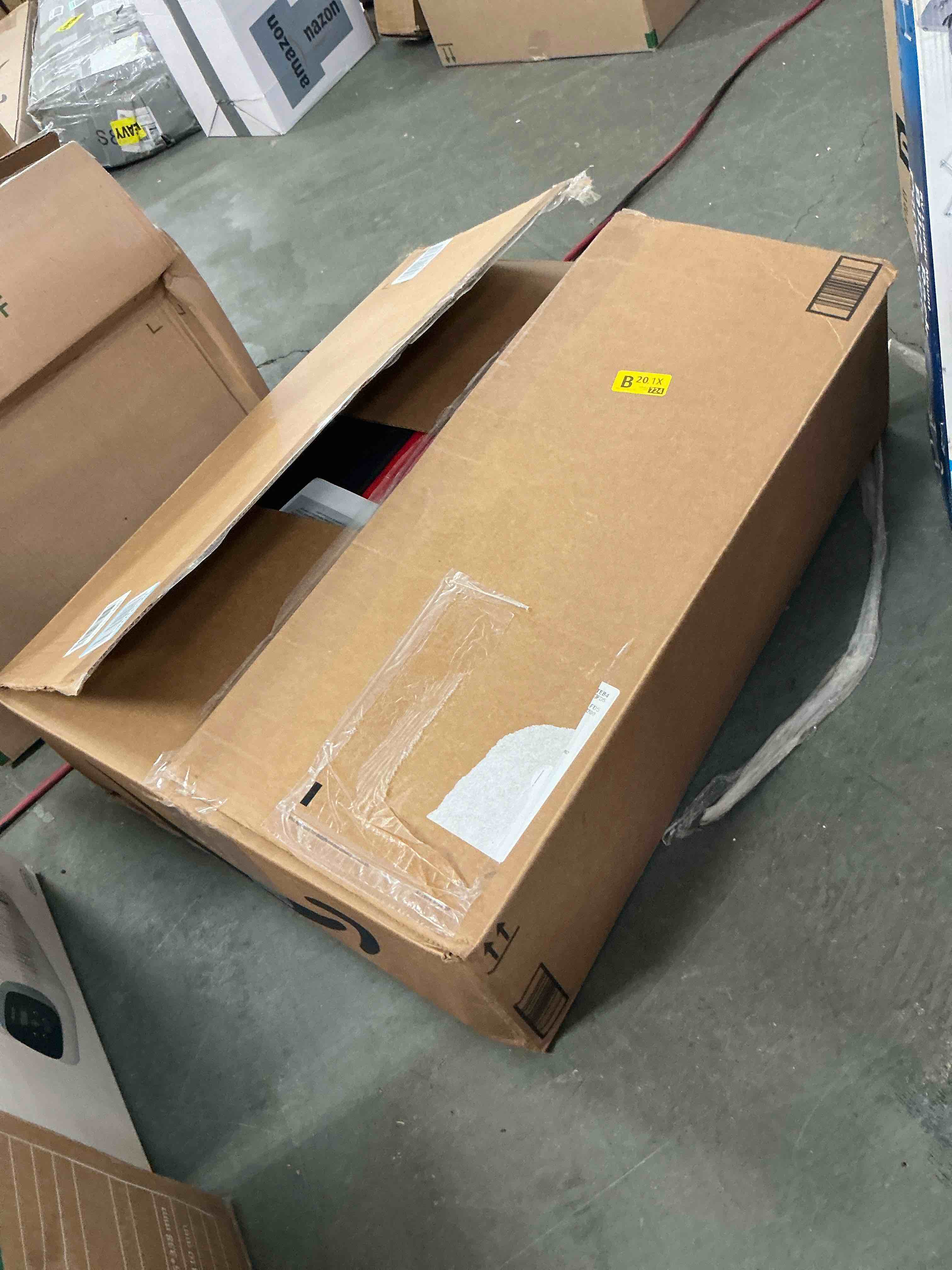 https://s3.amazonaws.com/lotting-images-prod/EmanualPiazza/PPE3668651_1753117360639.jpeg