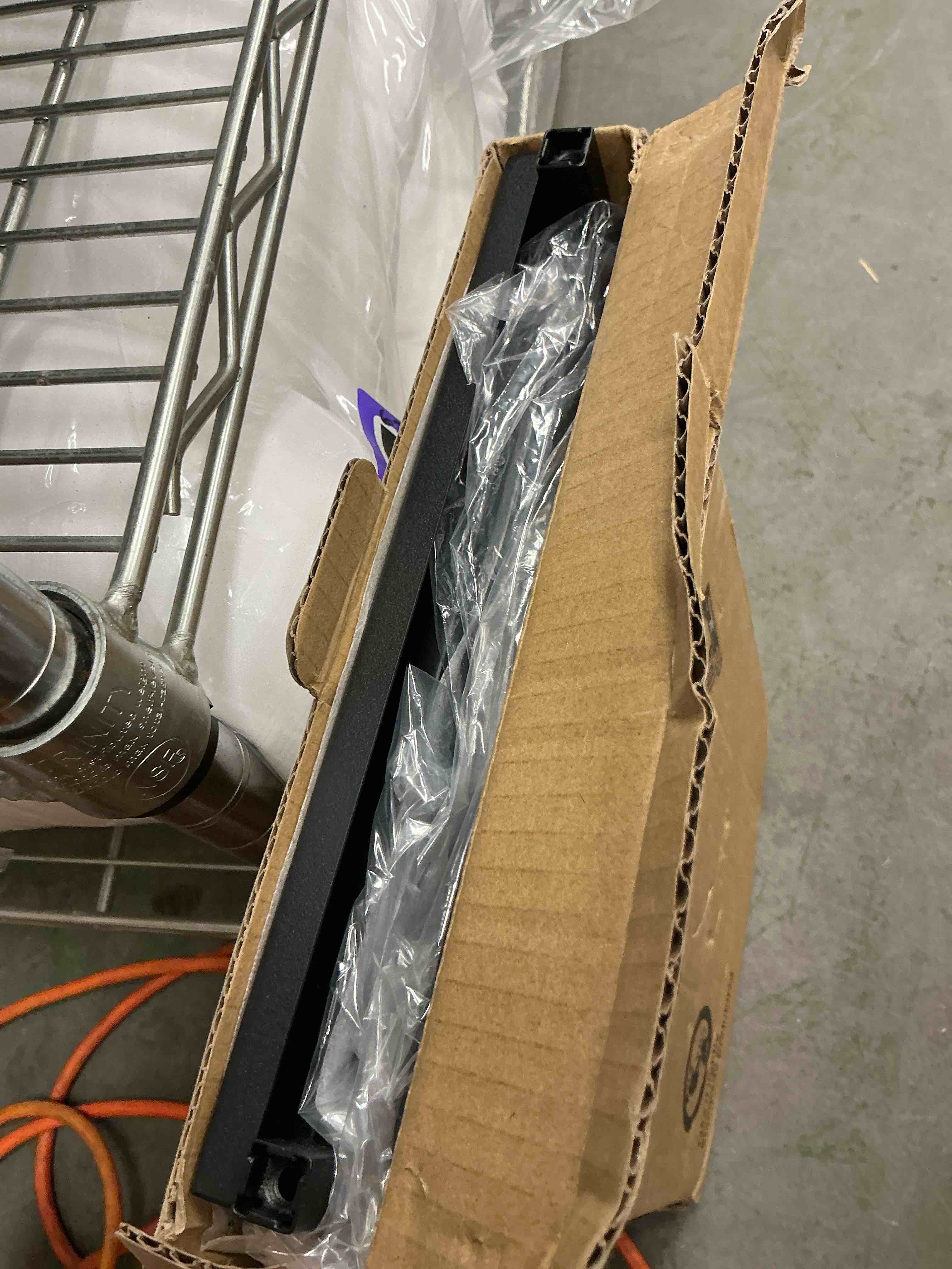 https://s3.amazonaws.com/lotting-images-prod/EmanualPiazza/PPE3668706_1753126570321.jpeg