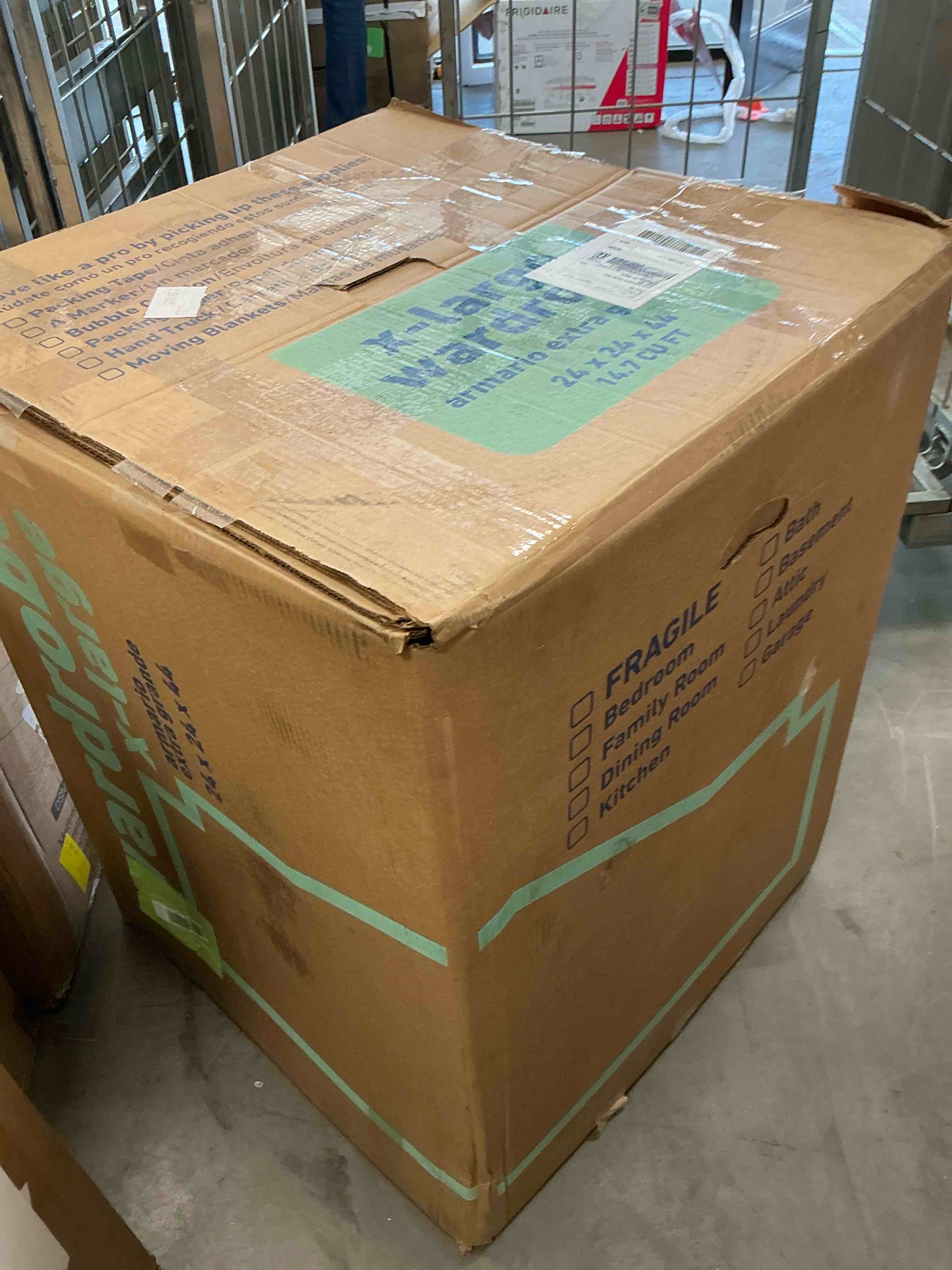 https://s3.amazonaws.com/lotting-images-prod/EmanualPiazza/PPE3668786_1753738498201.jpeg