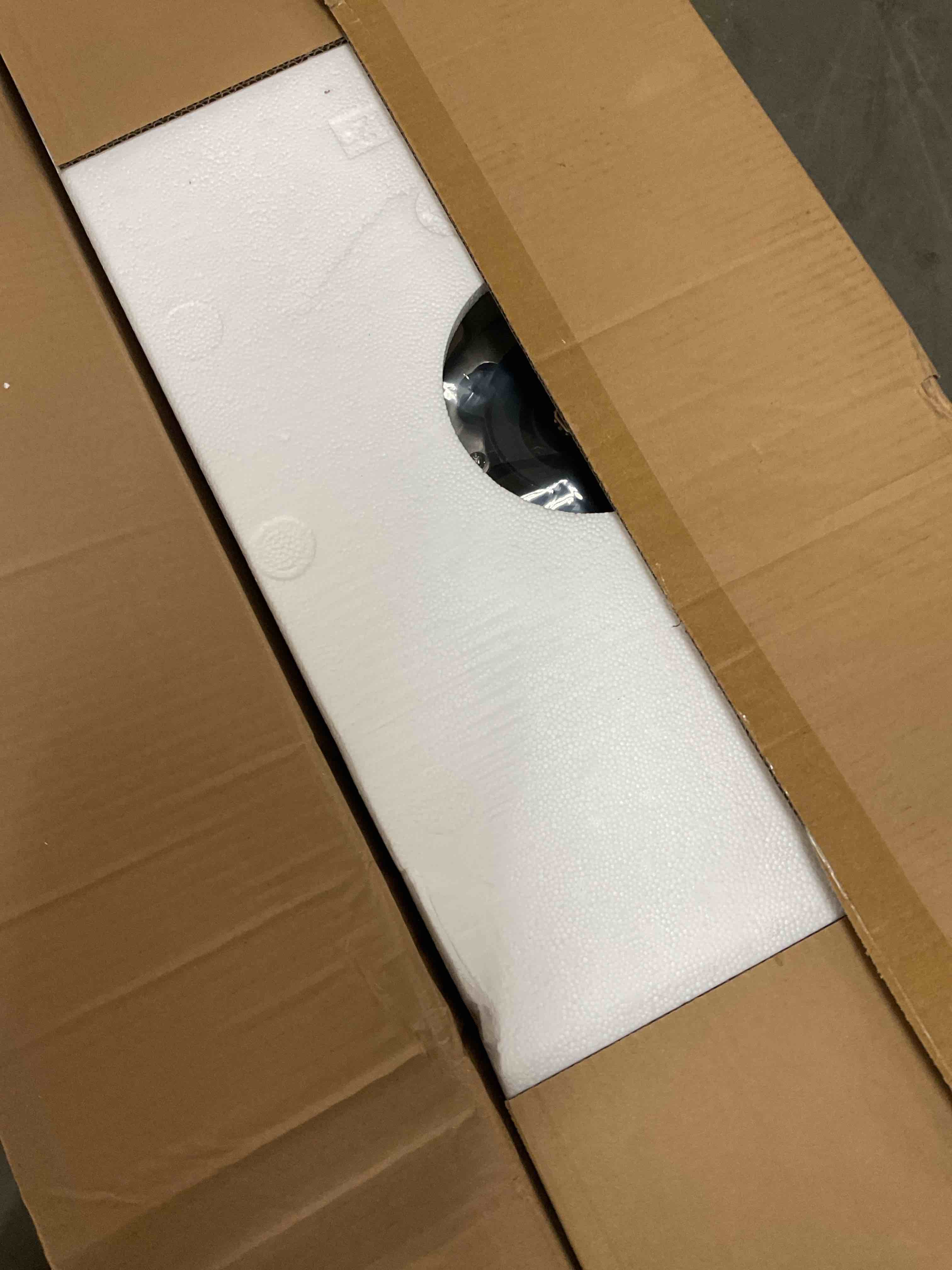 https://s3.amazonaws.com/lotting-images-prod/EmanualPiazza/PPE3669194_1754580457274.jpeg