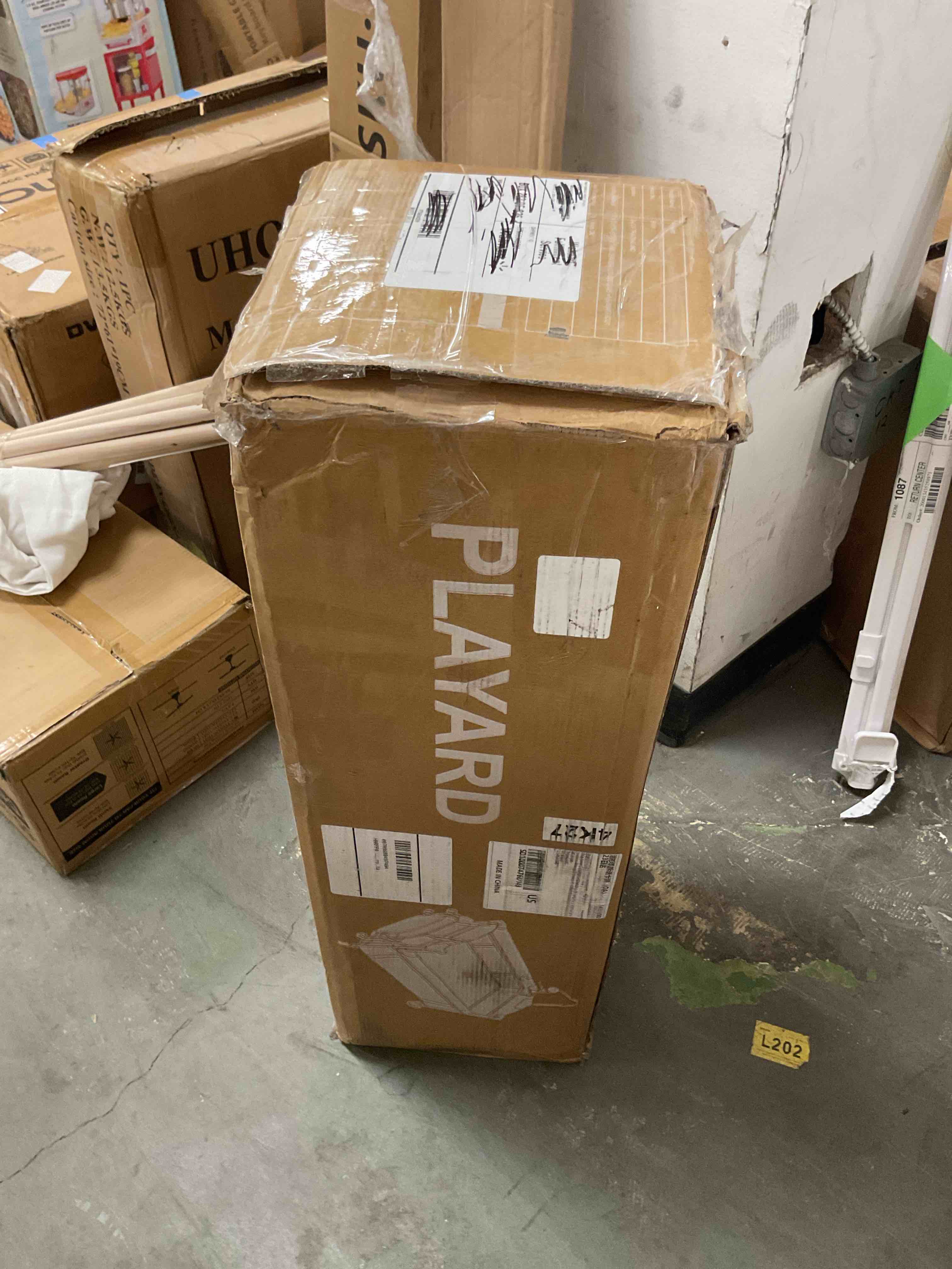 https://s3.amazonaws.com/lotting-images-prod/EmanualPiazza/PPE3669197_1754580087827.jpeg