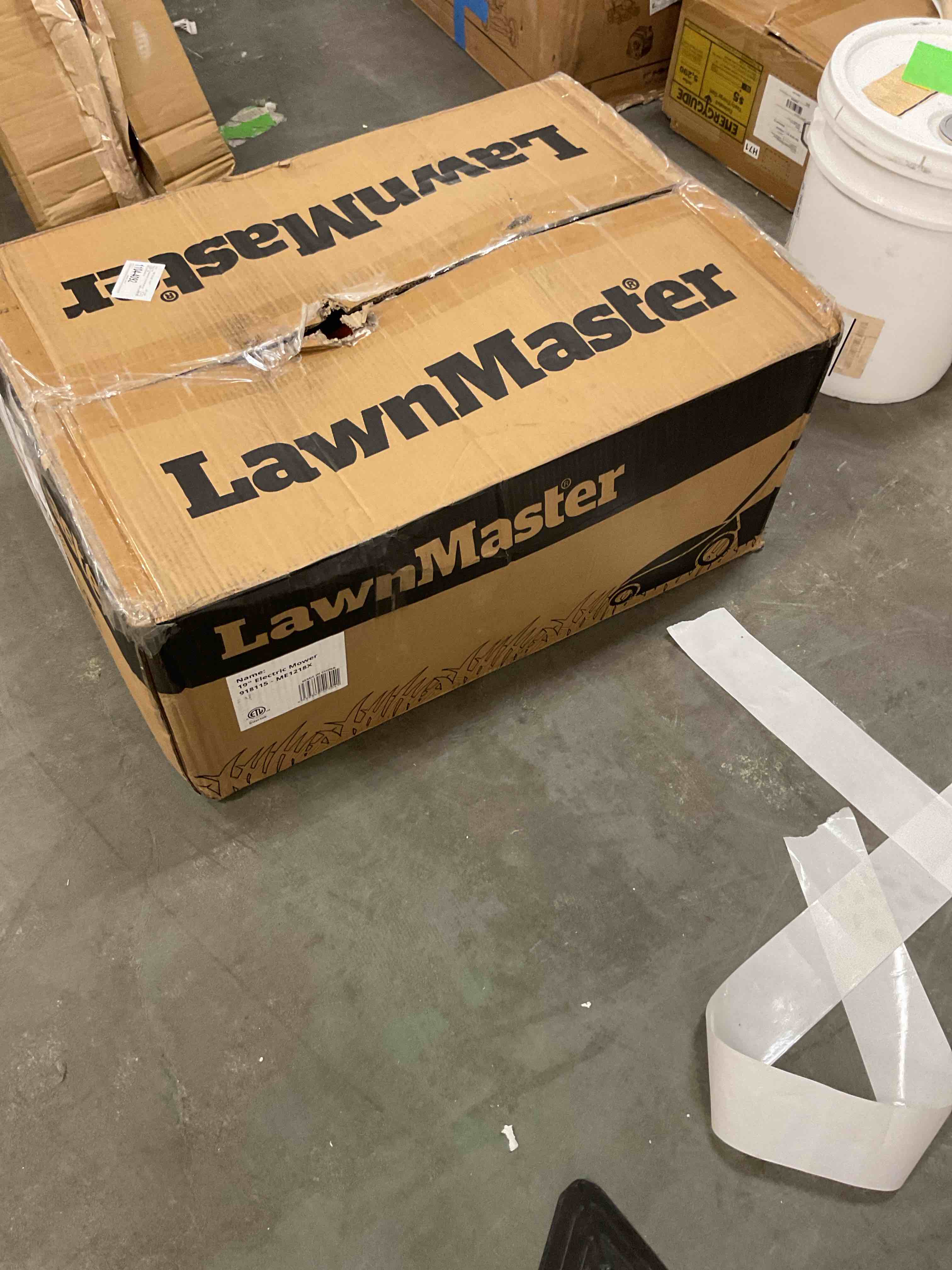https://s3.amazonaws.com/lotting-images-prod/EmanualPiazza/PPE3669204_1754579346652.jpeg