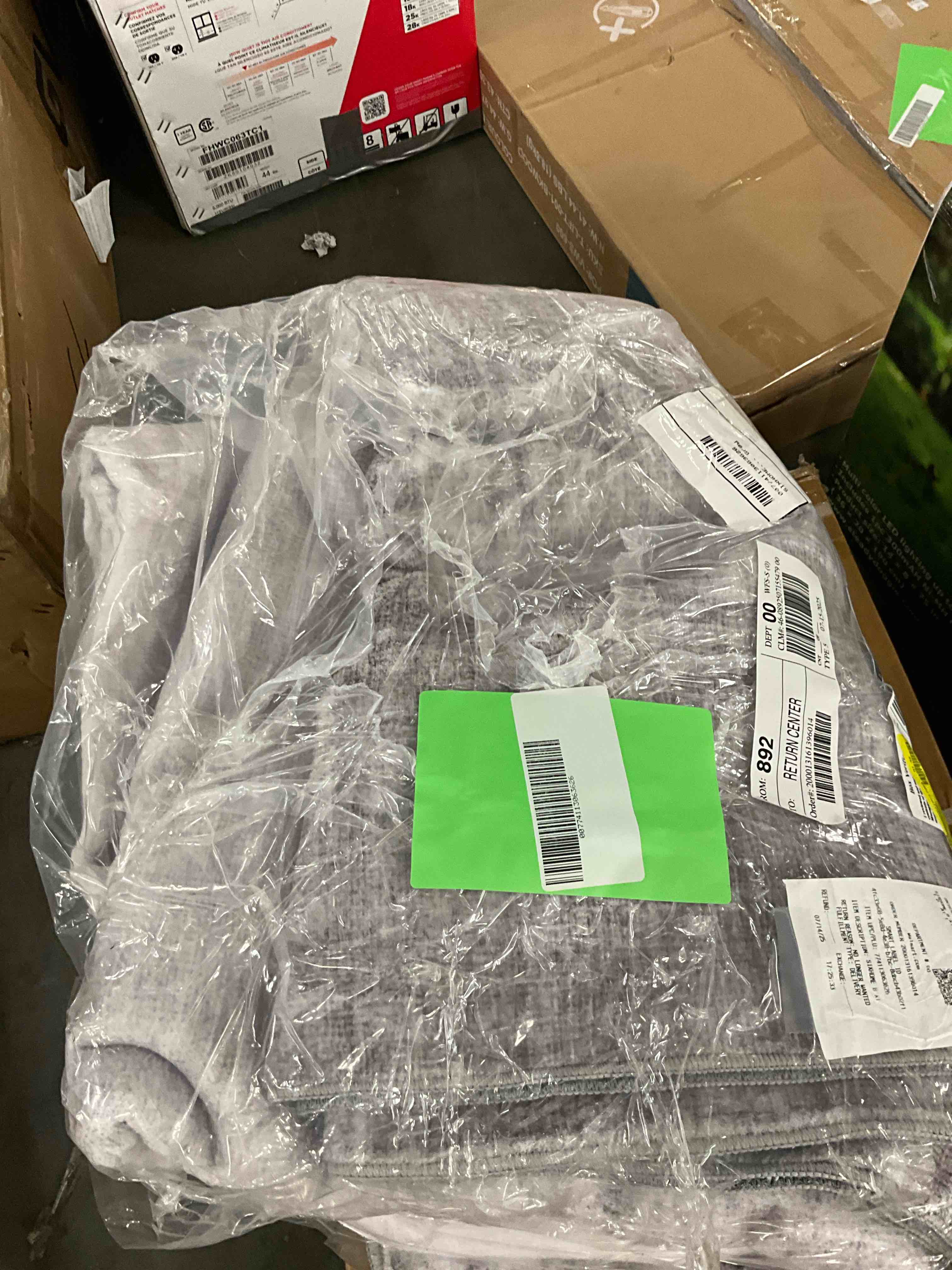 https://s3.amazonaws.com/lotting-images-prod/EmanualPiazza/PPE3669241_1754679267243.jpeg