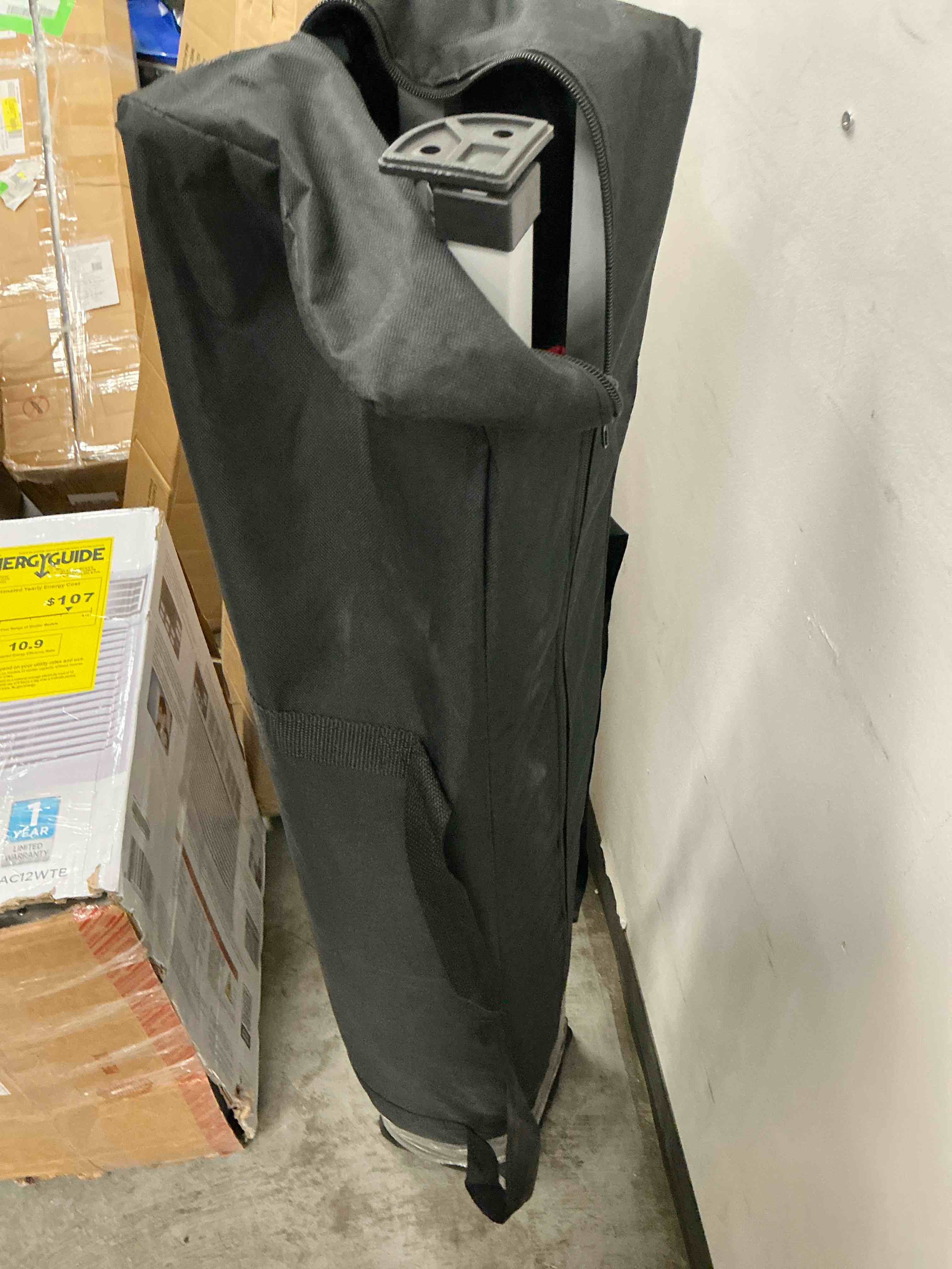 https://s3.amazonaws.com/lotting-images-prod/EmanualPiazza/PPE3669451_1755532566598.jpeg
