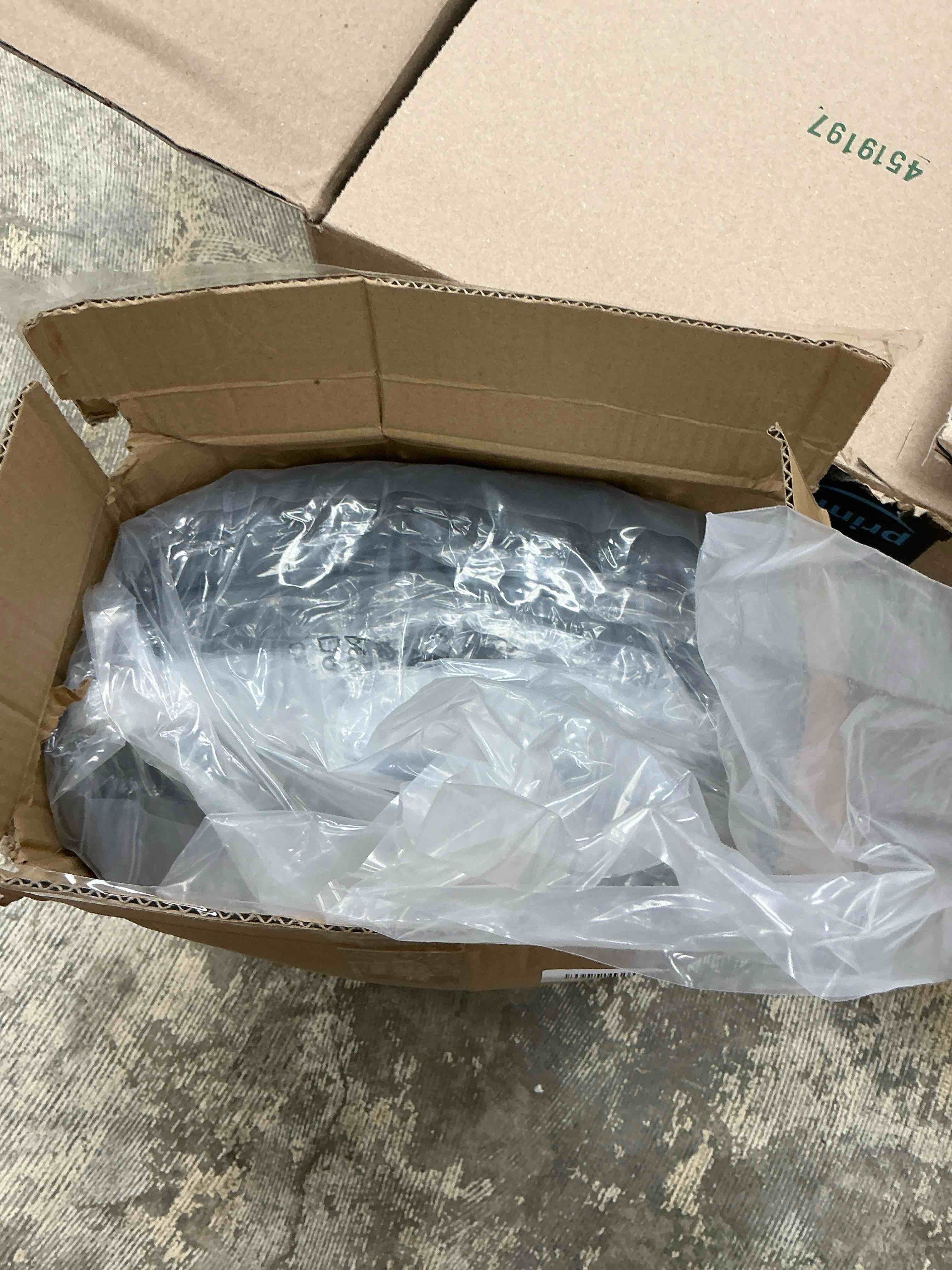 https://s3.amazonaws.com/lotting-images-prod/EmanualPiazza/PPE3669508_1755718729232.jpeg