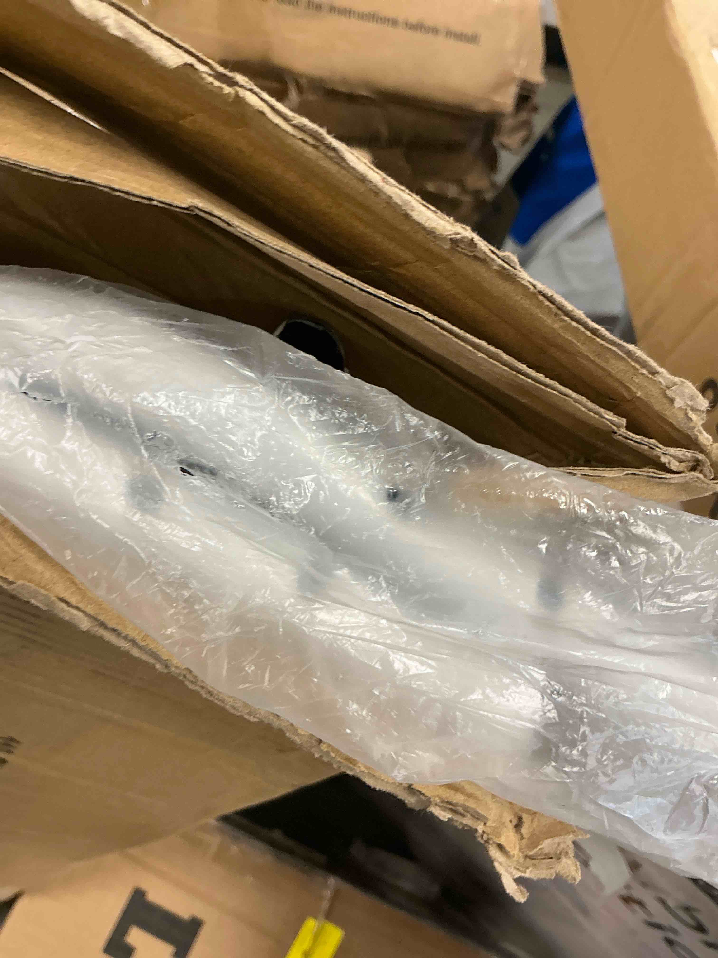 https://s3.amazonaws.com/lotting-images-prod/EmanualPiazza/PPE3669543_1755794771478.jpeg
