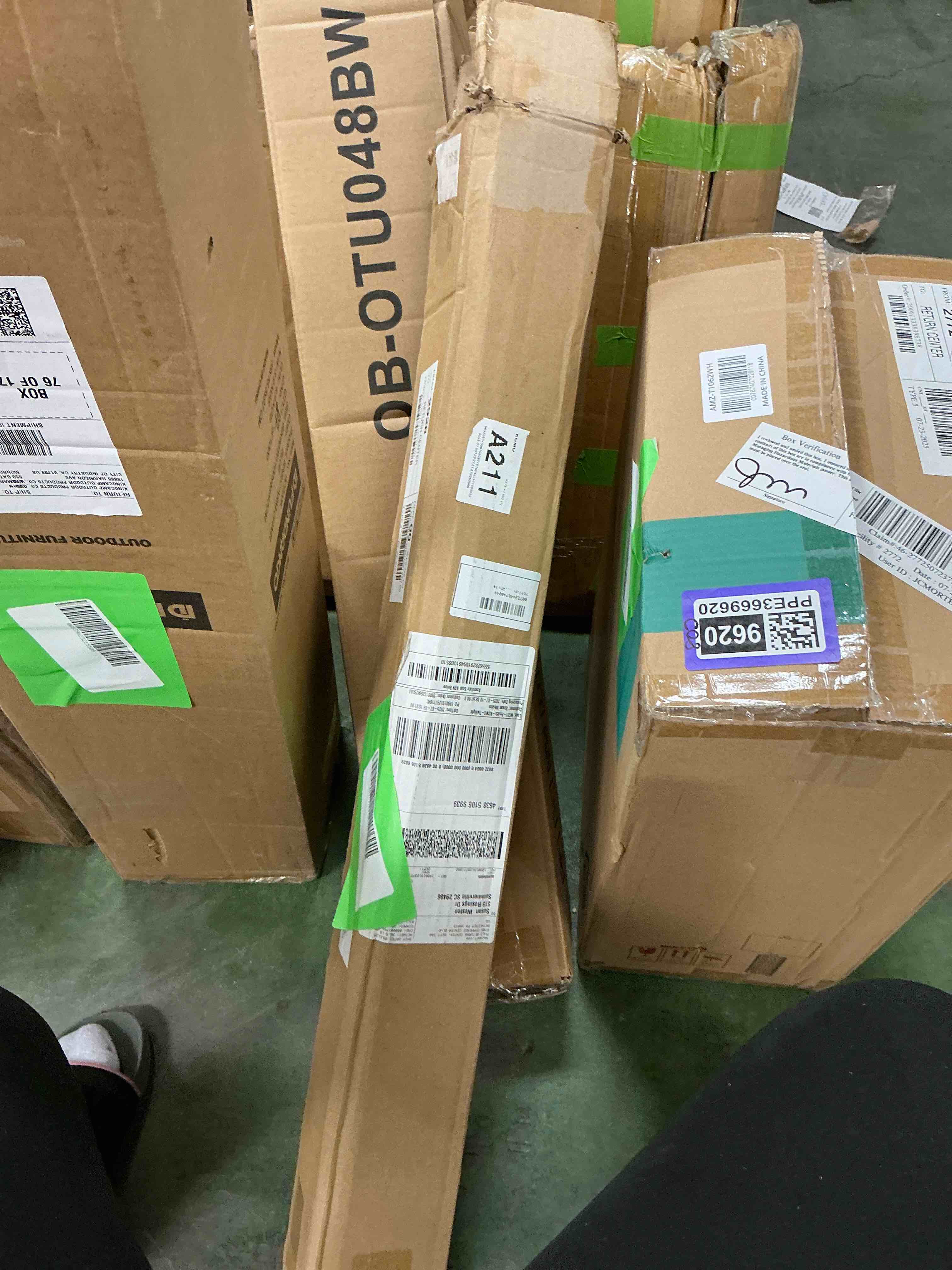 https://s3.amazonaws.com/lotting-images-prod/EmanualPiazza/PPE3669619_1755801842717.jpeg