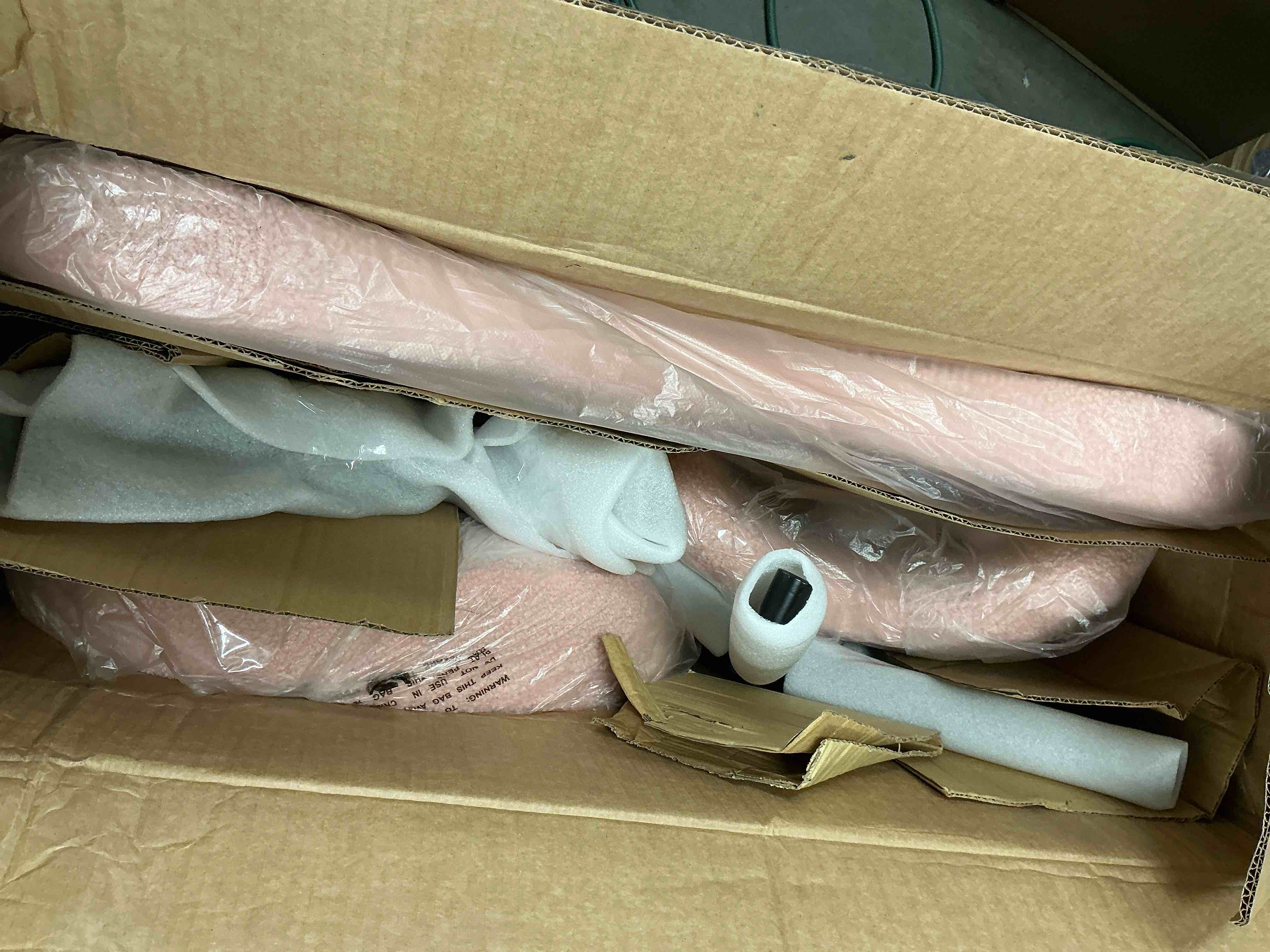 https://s3.amazonaws.com/lotting-images-prod/EmanualPiazza/PPE3669671_1755955174503.jpeg