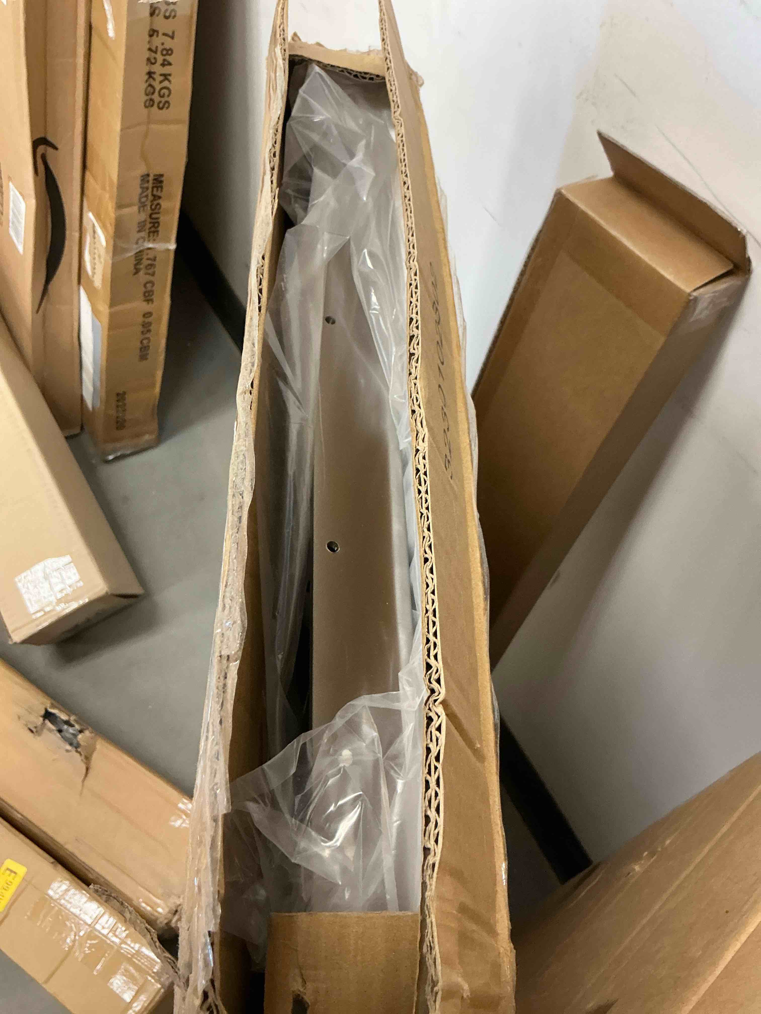 https://s3.amazonaws.com/lotting-images-prod/EmanualPiazza/PPE3669724_1756135133212.jpeg