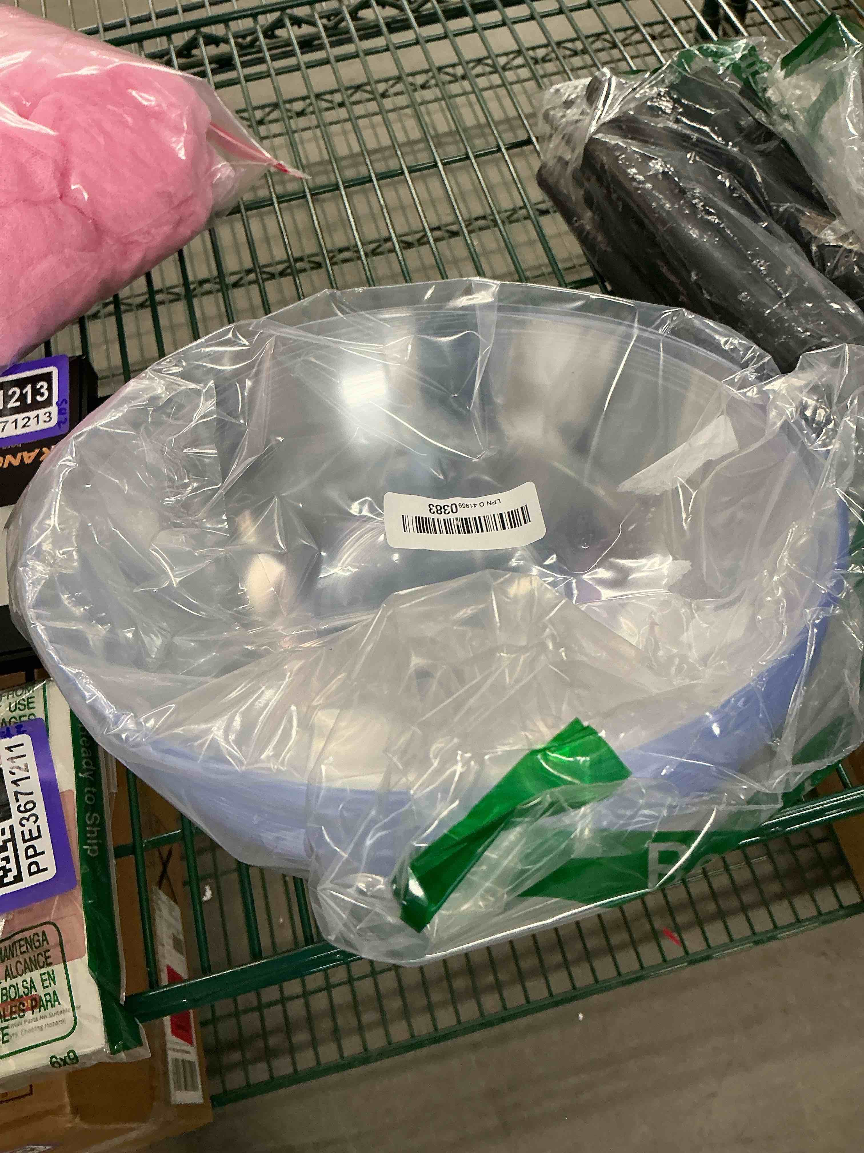 Condition photo showing New/Like New for bUCLA 12 Pack Clear Plastic Serving Bowls - 20 OZ Angled Serving Bowls Disposable for Chip,Candy,Salad & Fruit - Ideal for Party & Wedding