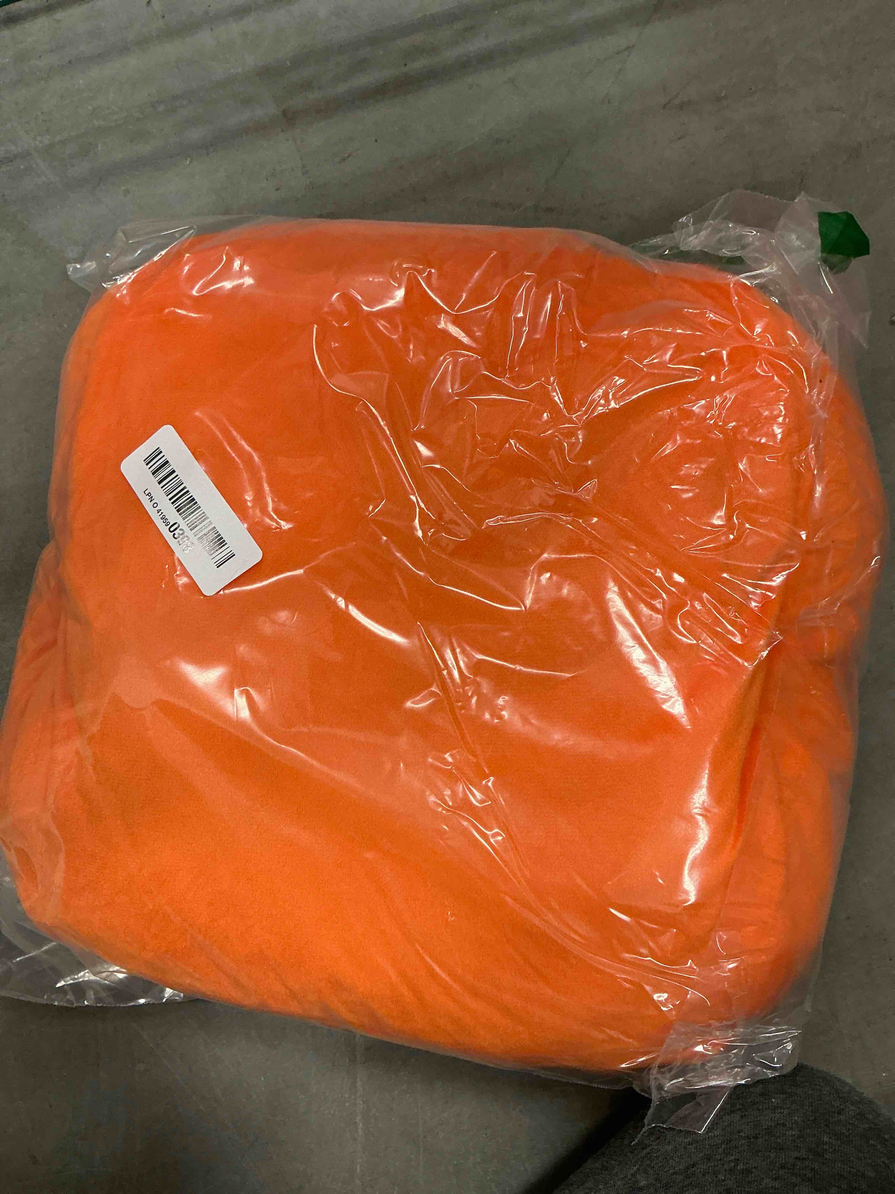 Condition photo showing Good Condition for Carrot Bed for Cats Small Dogs, Carrot Shaped Pet Bed, Cute Creative Cozy Carrot Beds with Removable Cushion, Comfortable and Washable for Rabbit (Orange + Cooling Mat, 23 * 13 * 3.5in)