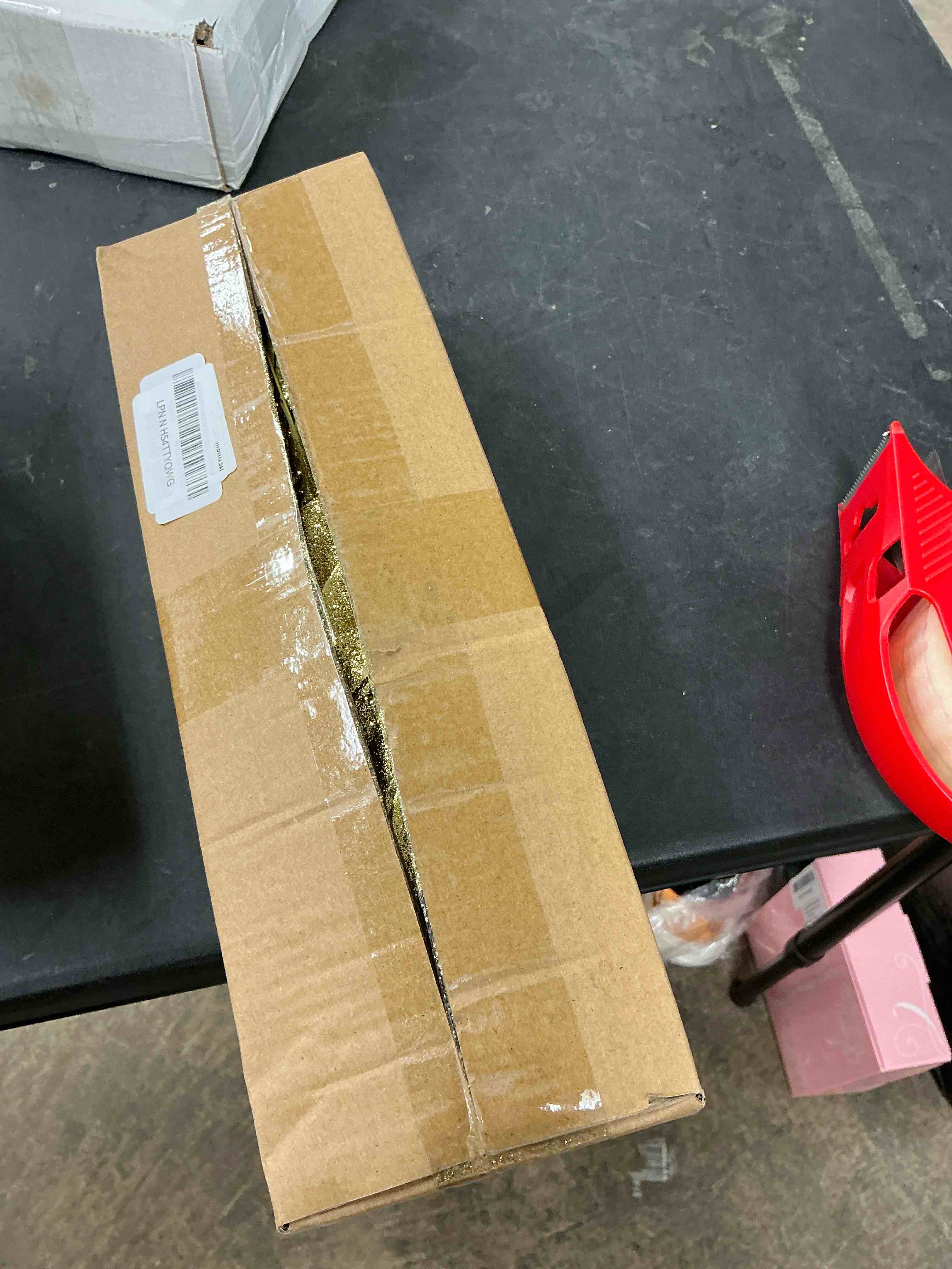 Condition photo showing Good Condition for 40 Pieces Gold Glittered Artificial Leaf Spray Picks 12" Tall for Christmas Winter Wedding Wreath Tree Swag Floral Arrangment Vase Bouquets Table Centerpieces Decoration