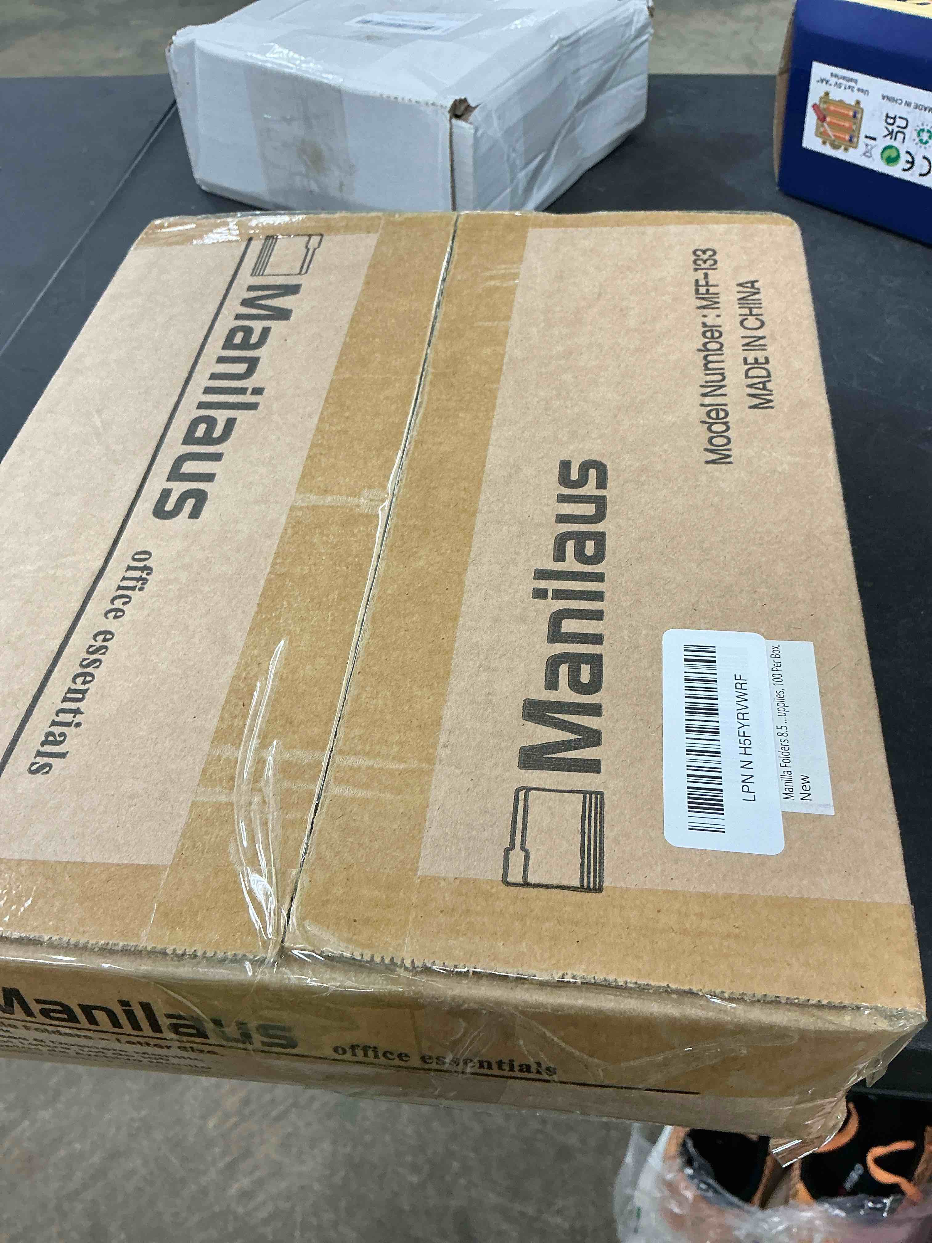 Condition photo showing New/Like New for Manila Folders 8.5 x 11 | 1/3 Cut File Folders Letter Size | Manilla File Folders 8.5 x 11 Pack of 100 | Paper Folders for Documents, Business, School, Classroom and Office Supplies. Manila File Folders Letter Size,100 Per Box