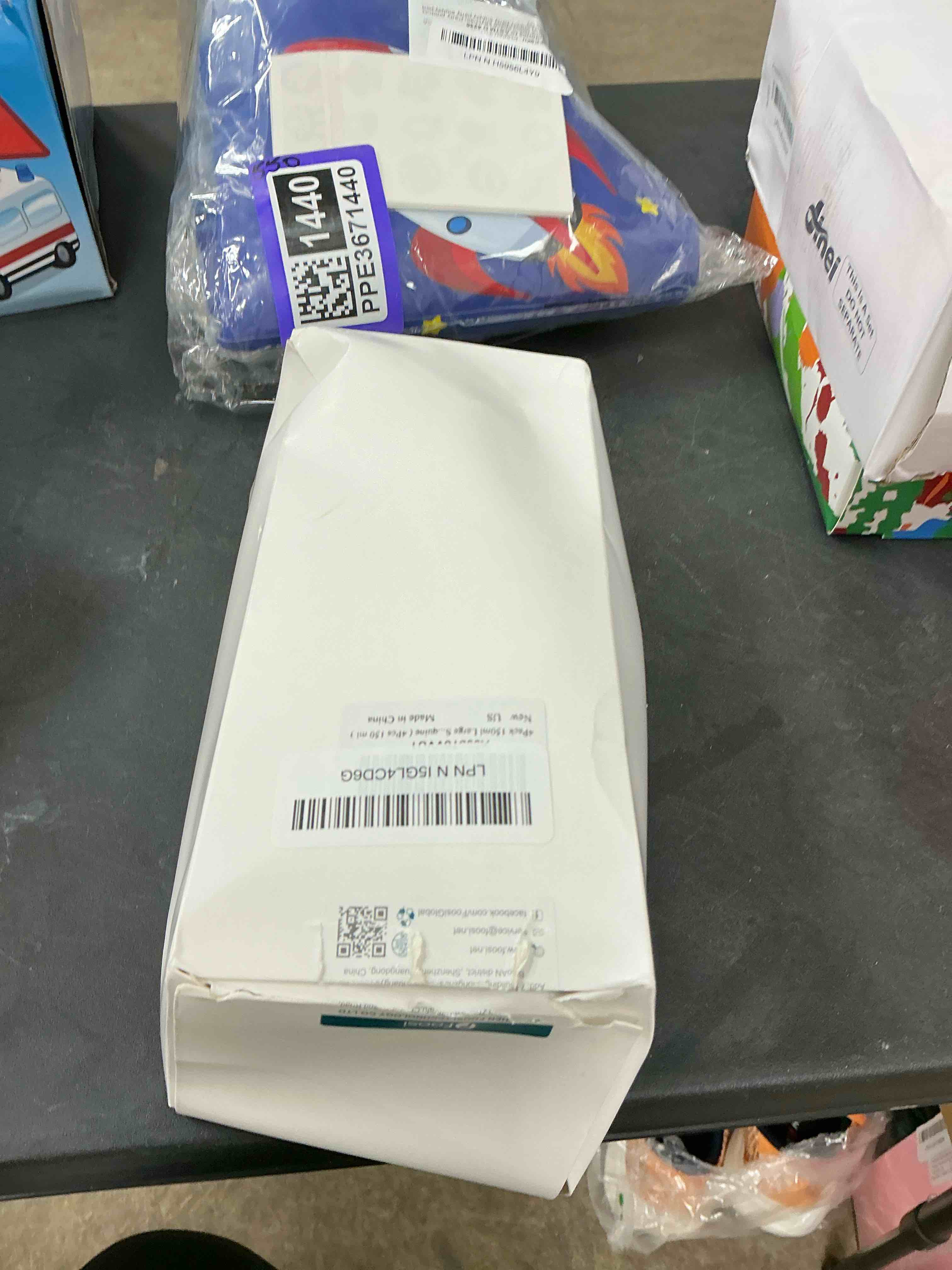 Condition photo showing Good Condition for 4Pack 150ml Large Syringe for Liquid - Big Plastic Syringes for Thick Liquids , Giant without Needle Syringe for Paint Fluid , Irrigation Water , Feeding Food Equine ( 4Pcs 150 ml )