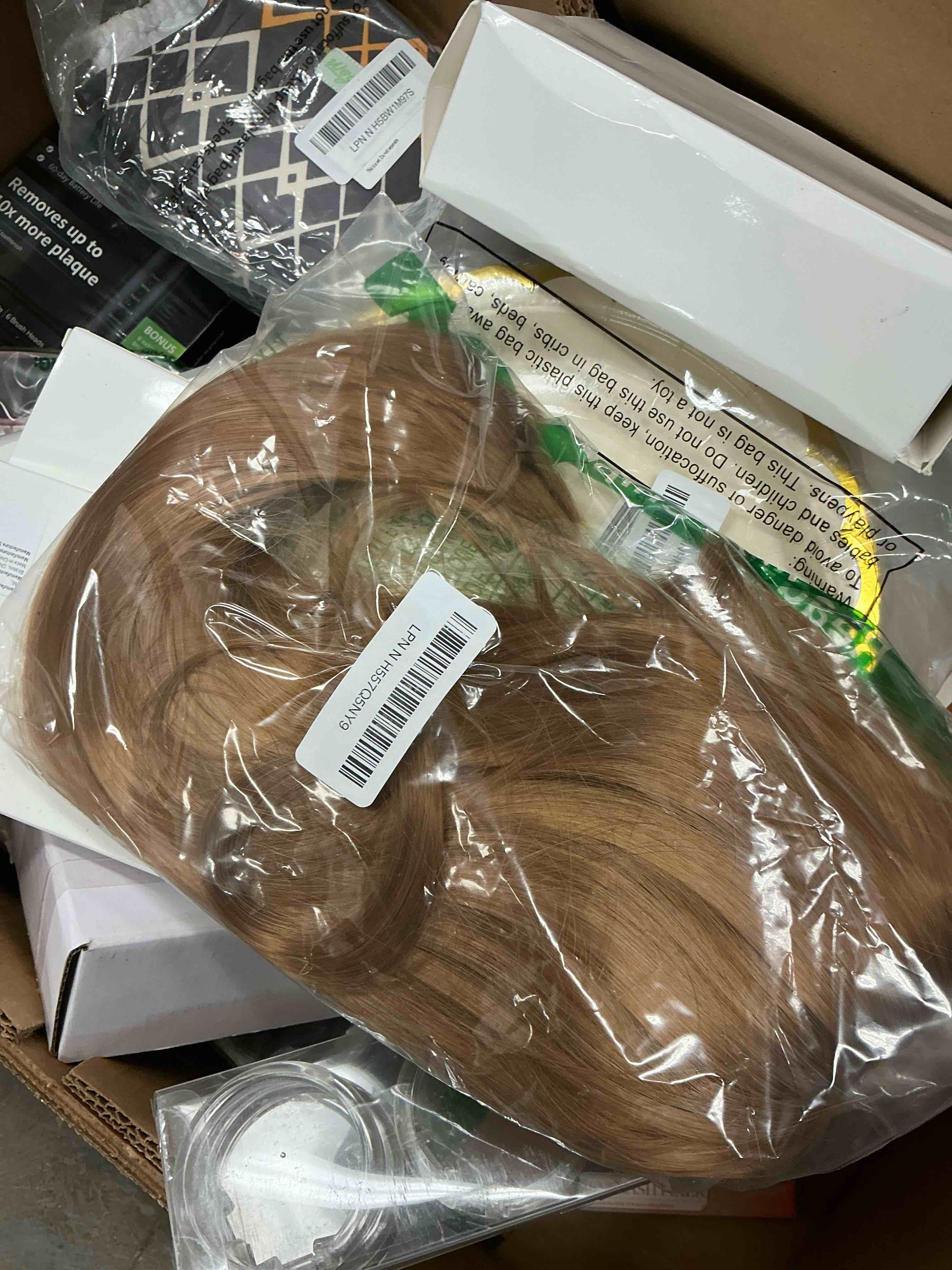 Condition photo showing Good Condition for Strawberry Blonde Wig Short Straight Wig With Bangs for Women Short Bob Wig Heat Resistant Synthetic Hair Wigs for Daily Use Halloween costume Cosplay Wig With Wig Cap