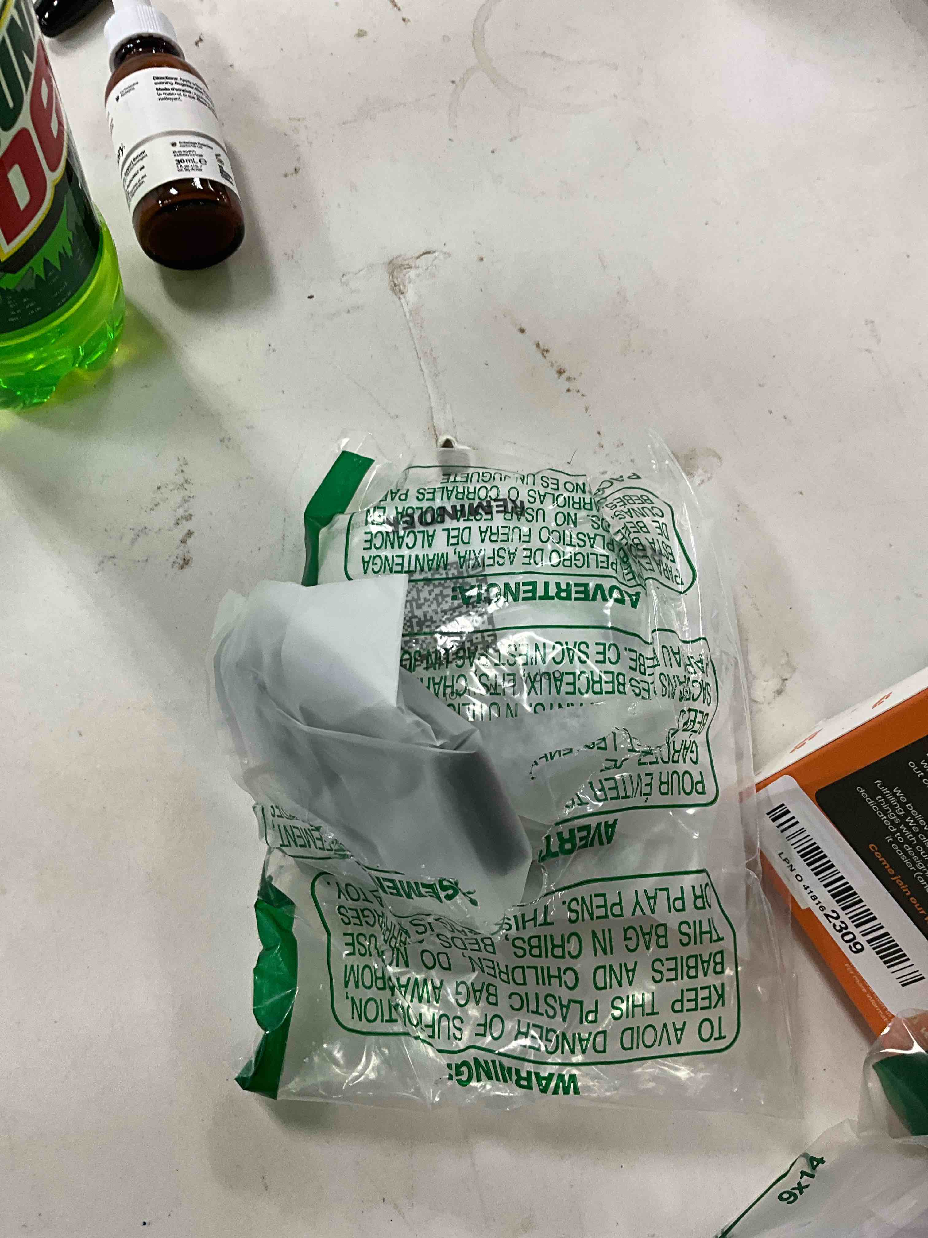 Condition photo showing Good Condition for 20 Set Reusable Snack Containers, 2-Compartment Dipping Containers with Lid for Refrigeration, Portion Control, Outdoor Takeaway Sauce Dip Case