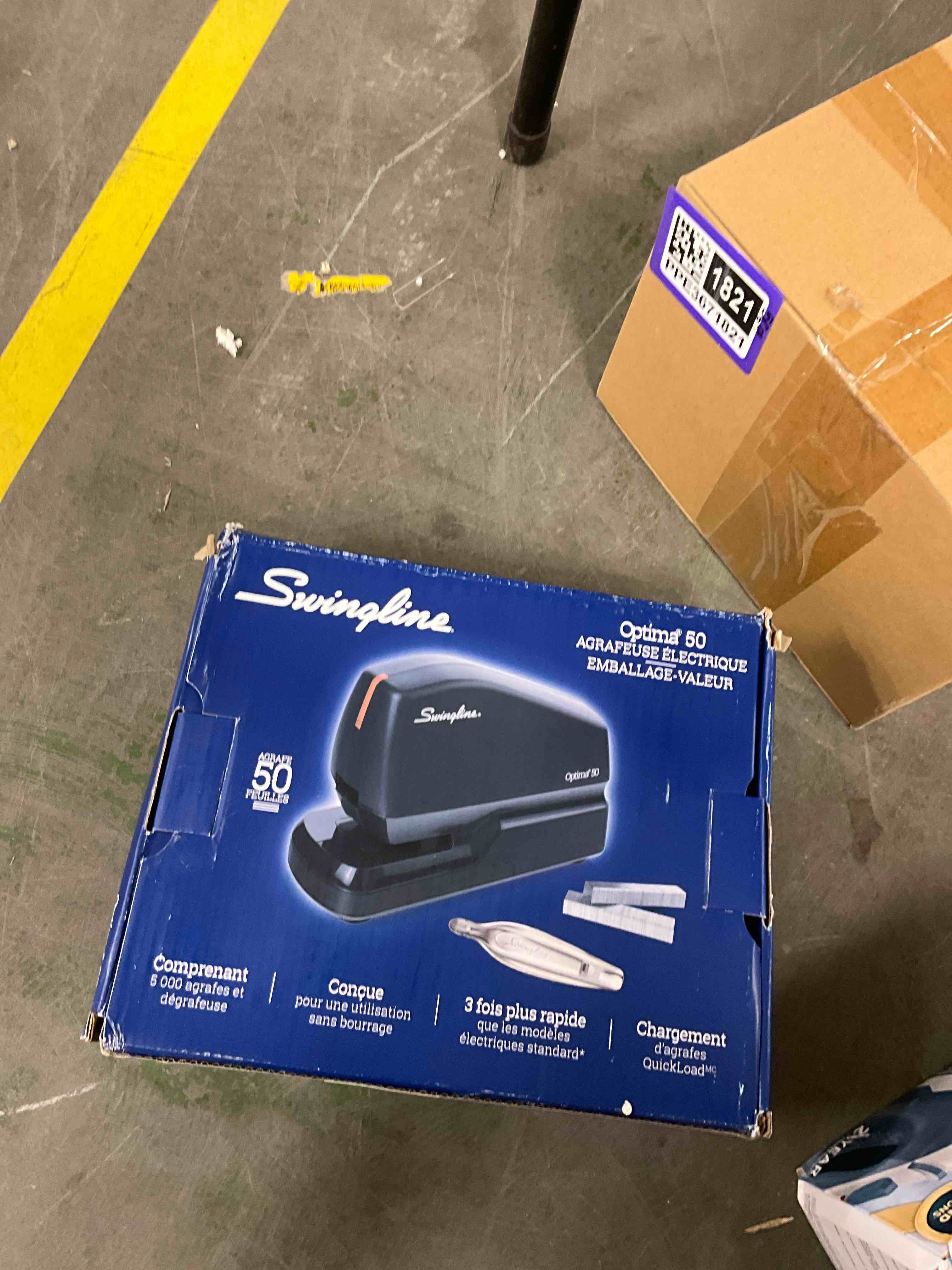 Condition photo showing Good Condition for Swingline Electric Stapler Value Pack, 50 Sheet Capacity, includes Optima 50 Stapler, 5000 Staples and Staple Remover (48209)