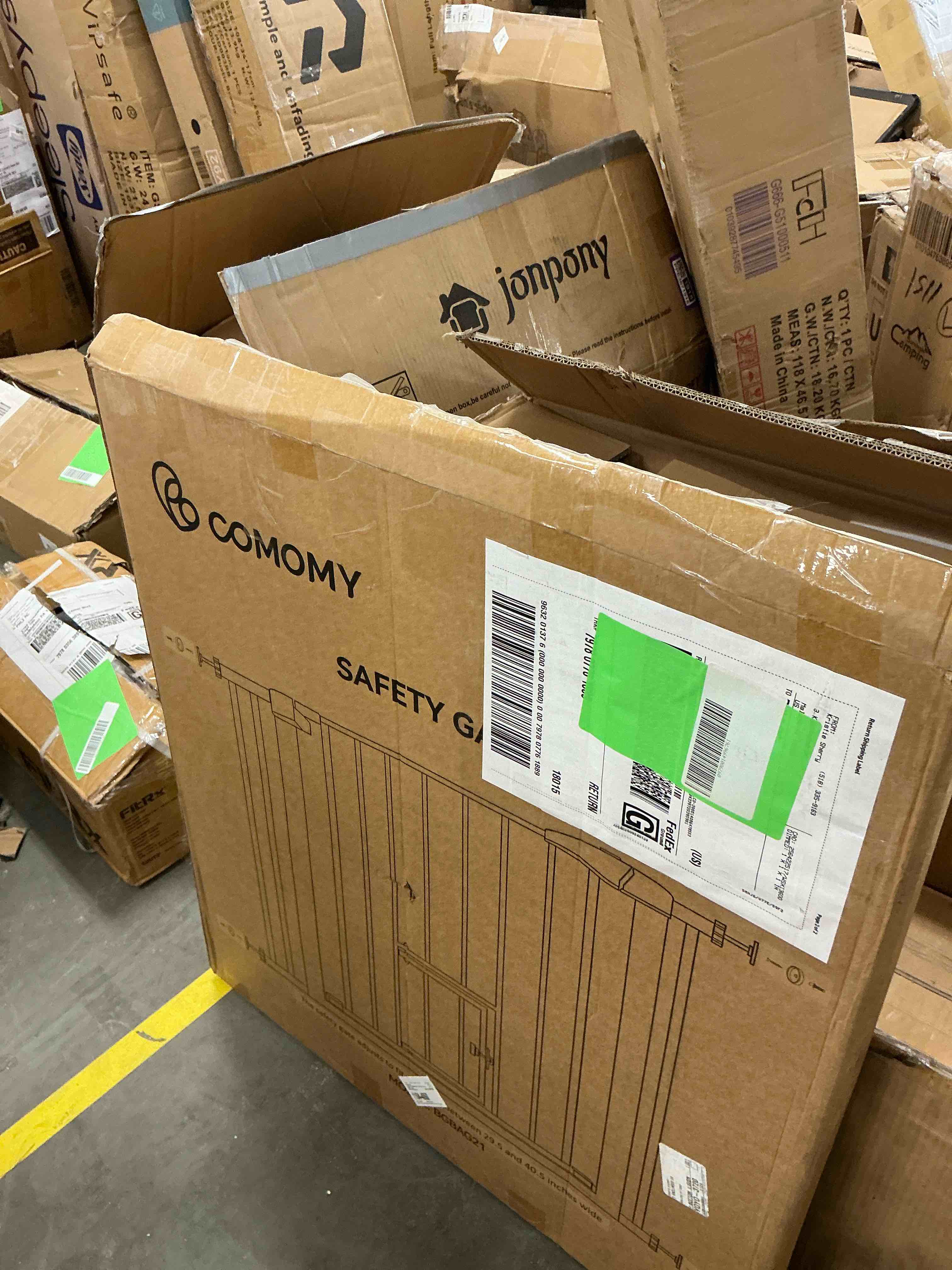 Condition photo showing Good Condition for KingSo Extra Tall 30" Wide 29.5”- 40.5" Auto Close Baby Gate with Swing Door Small Pet Door for Cat Dog Doorway Stairs, white