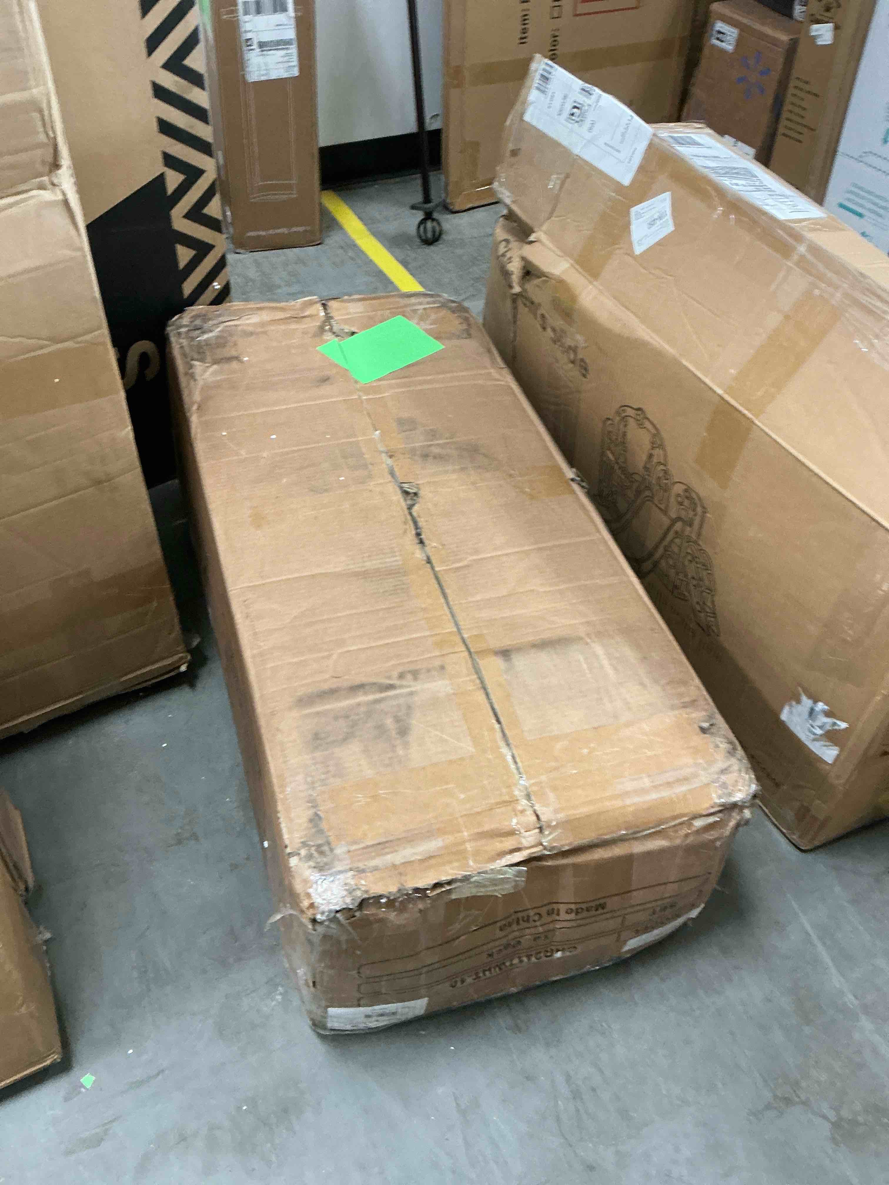 Condition photo showing New/Like New for Capri White Plastic Folding Chair 10 Pack  350LB Weight Capacity Portable Stackable Wedding Party Chair for Indoor and Outdoor  Restaurant  Meeting Room  Patio and Garden