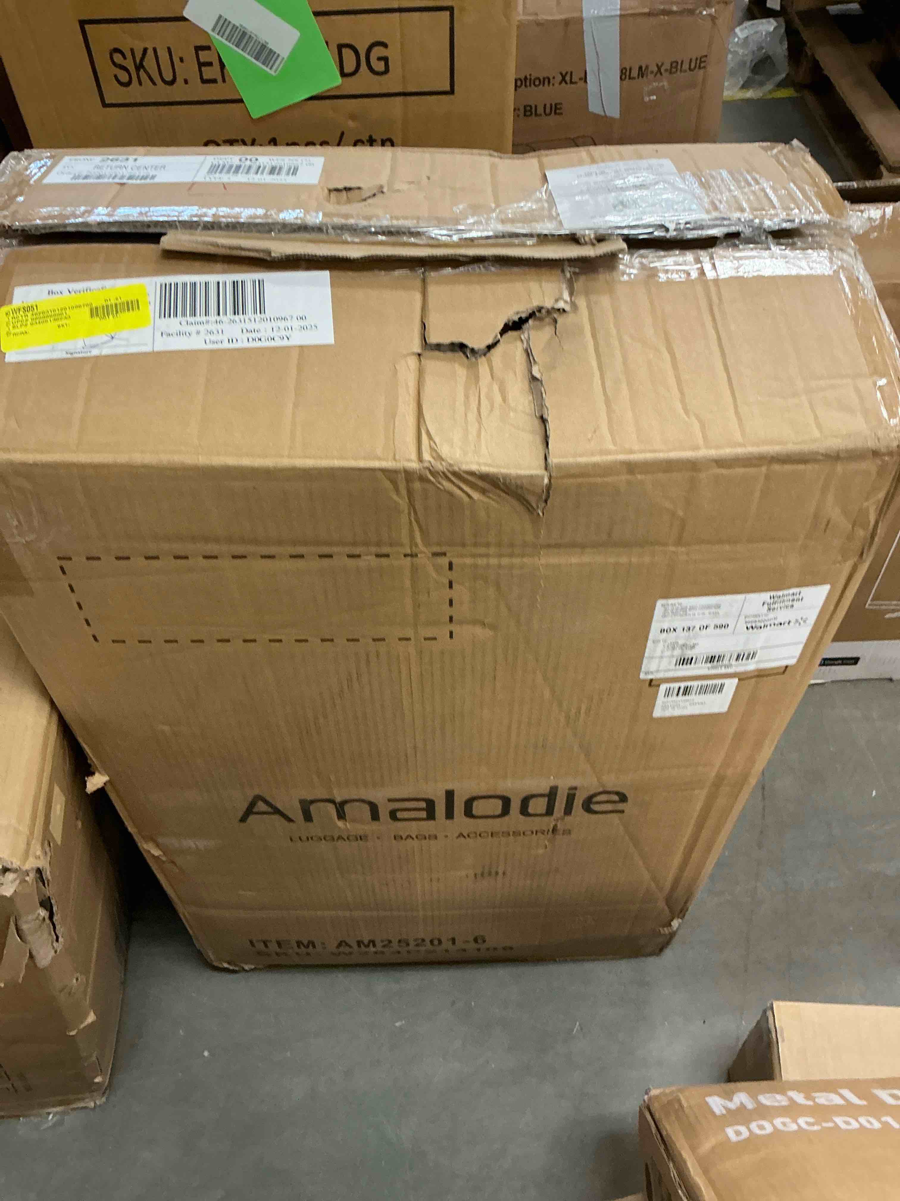 Condition photo showing Good Condition for Hardside Luggage Sets 6 Piece, Hardshell Suitcase with TSA Lock Spinner Wheel and Travel Duffle Bag.Dark Green