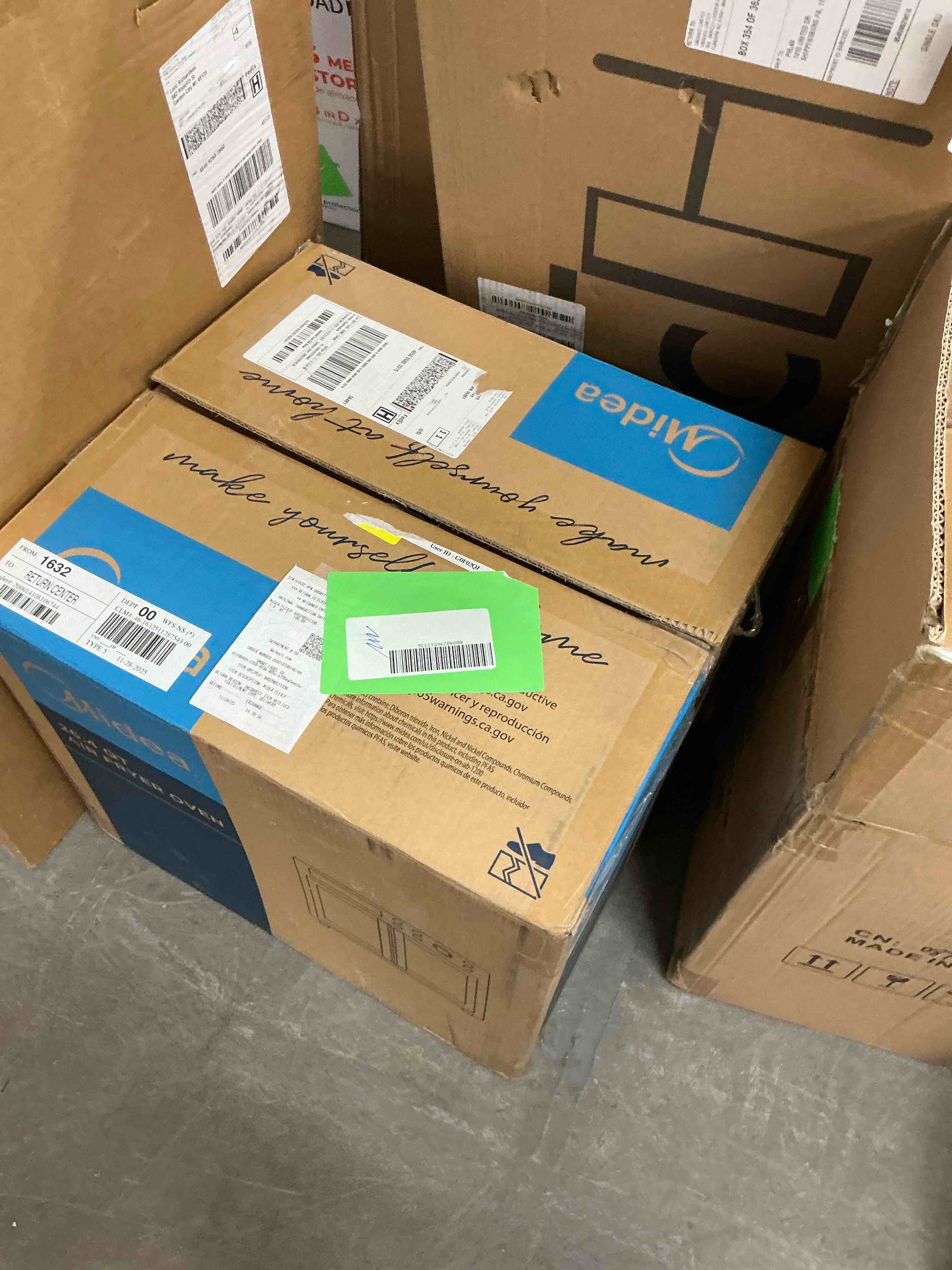 Condition photo showing Good Condition for Midea Flexify French Door Toaster Oven Air Fryer Combo  26.4 QT  Extra Large Air Fryer Countertop Oven 10-in-1 Combo  25% Faster Cooking and 90% Less Oil  Stainless Steel