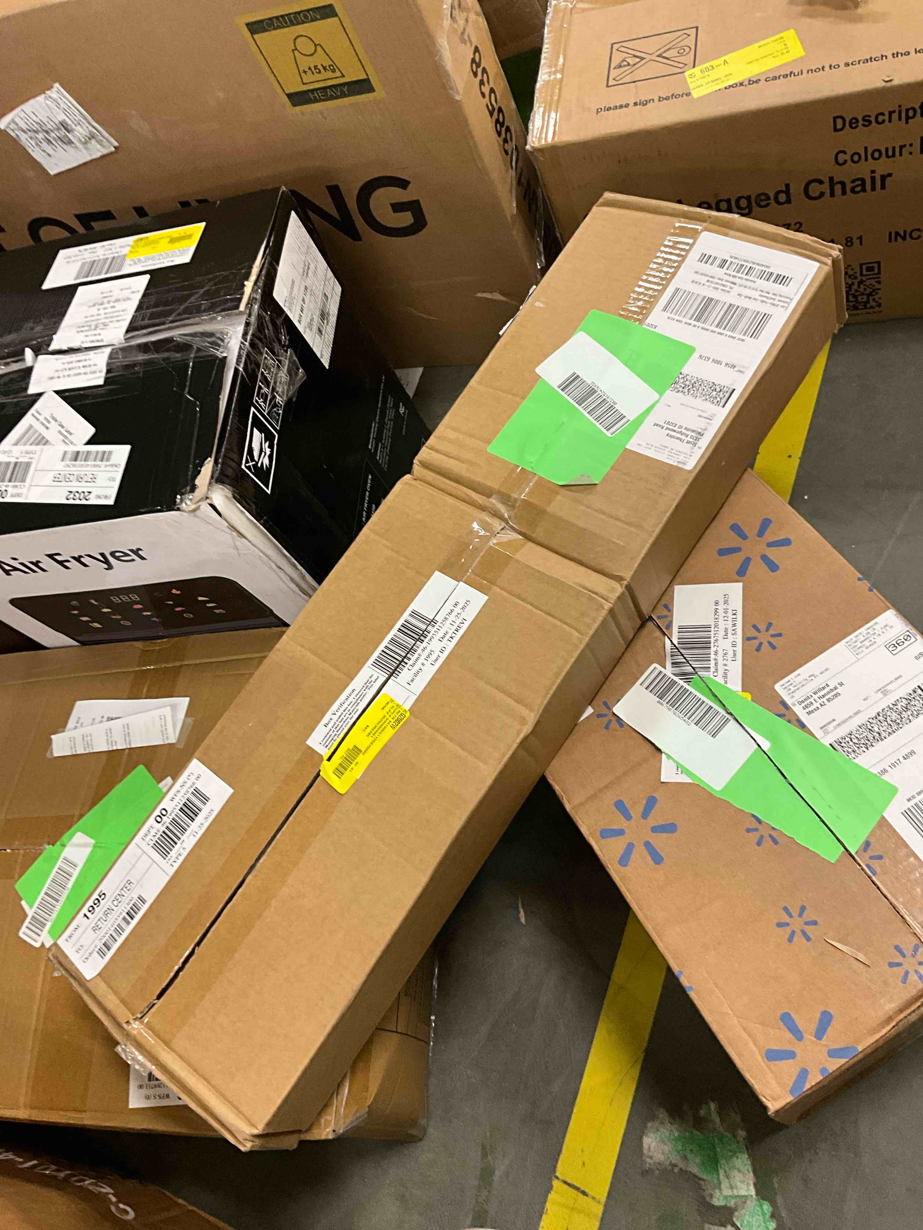 Condition photo showing Good Condition for QiShi 6FT Warm White Lighted Birch Tree Lights, 440LED Colors Changing Light up Artificial Treewarm White LED Tree Lights Branches for Christmas Home Garden Indoor Outdoor Décor