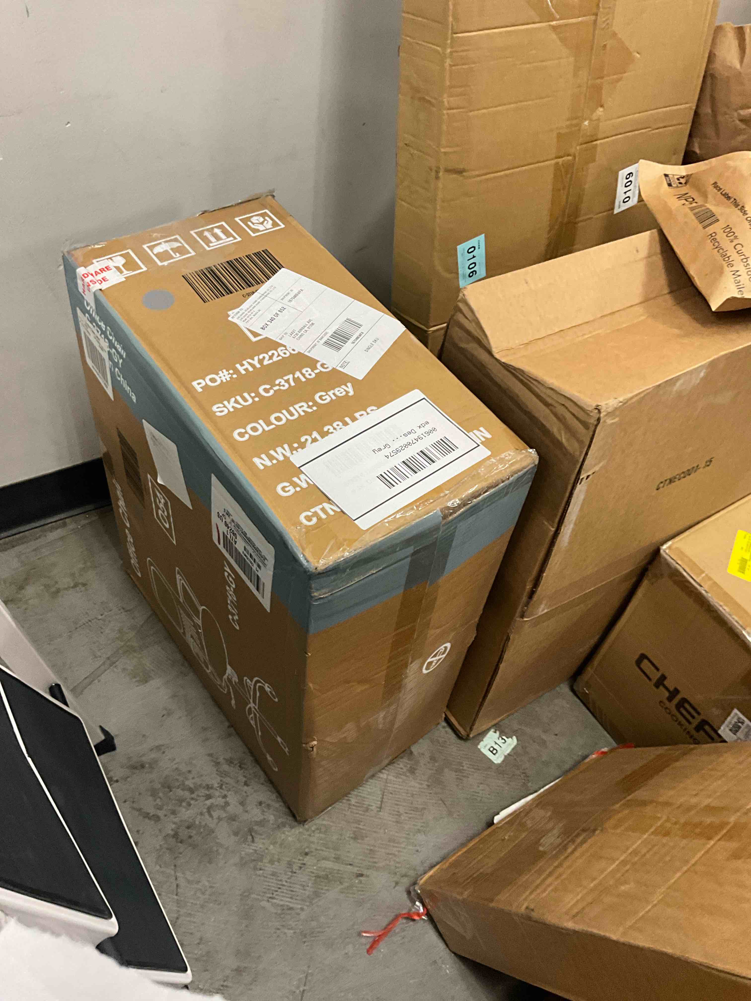 Condition photo showing Good Condition for Yangming Ergonomic Mesh Office Chair  Executive Rolling Swivel Chair  Computer Chair with Lumbar Support Desk Task Chair for Women  Men