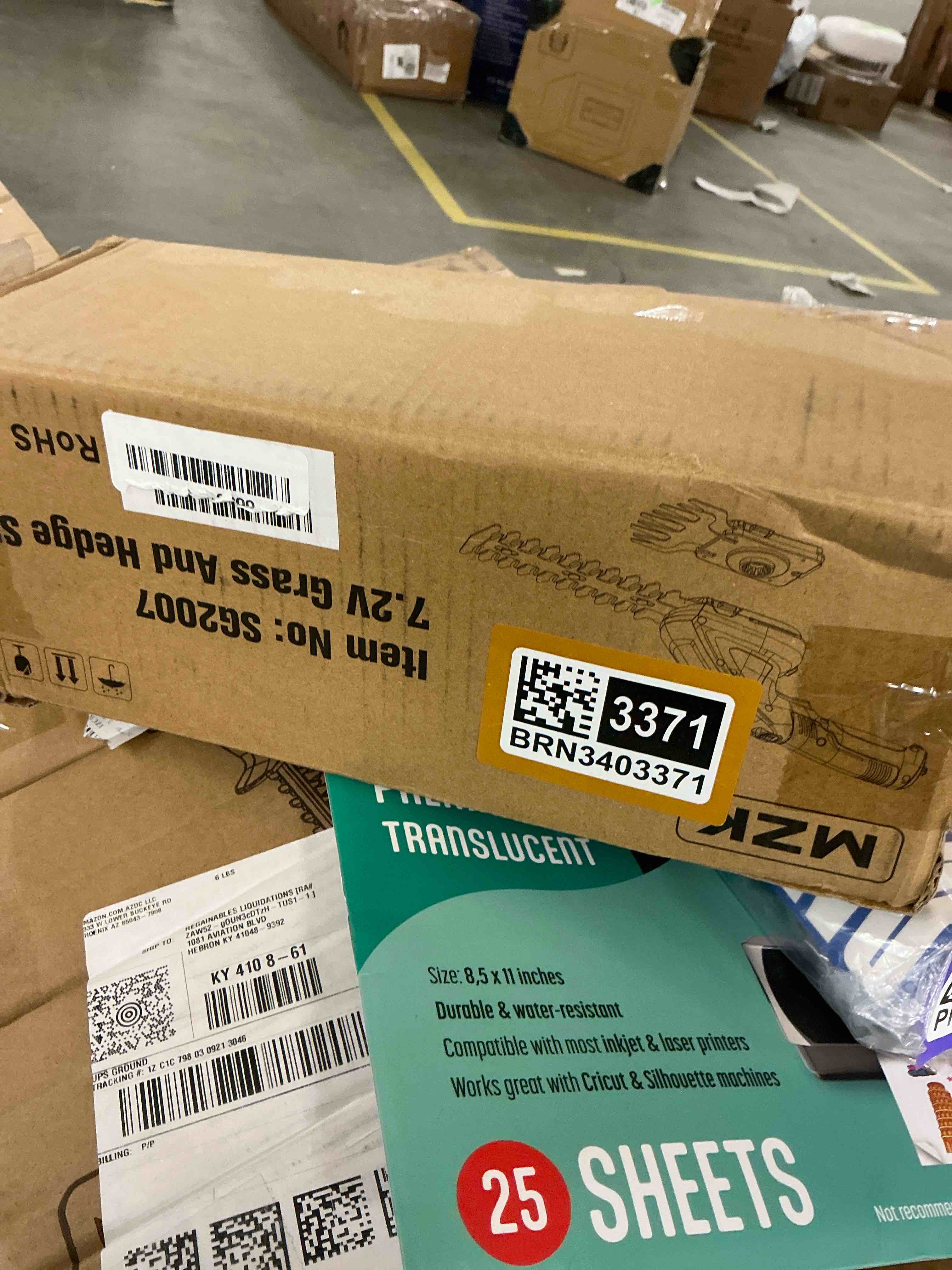 Condition photo showing Good Condition for MZK Cordless Grass Shear & Shrubbery Trimmer, 7.2V Battery Powered Hedge Trimmer, 2 in 1 Handheld Grass Clippers, Electric Grass Trimmer Hedge Shears, Grass Cutter with Charger