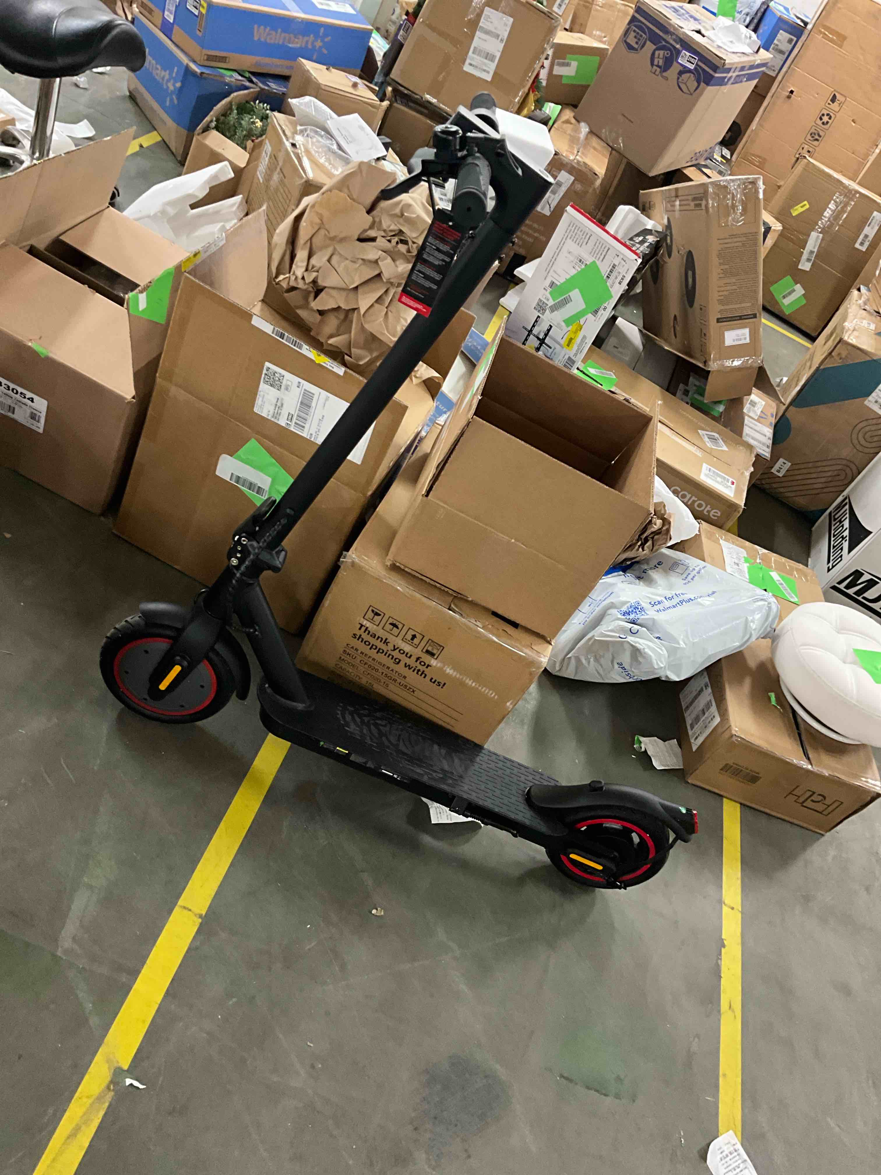 Condition photo showing New/Like New for LiteFive LF3 Electric Scooter for Adults, 350W Motor, Max 18Mph & 21Miles, Commuting Foldable Escooter