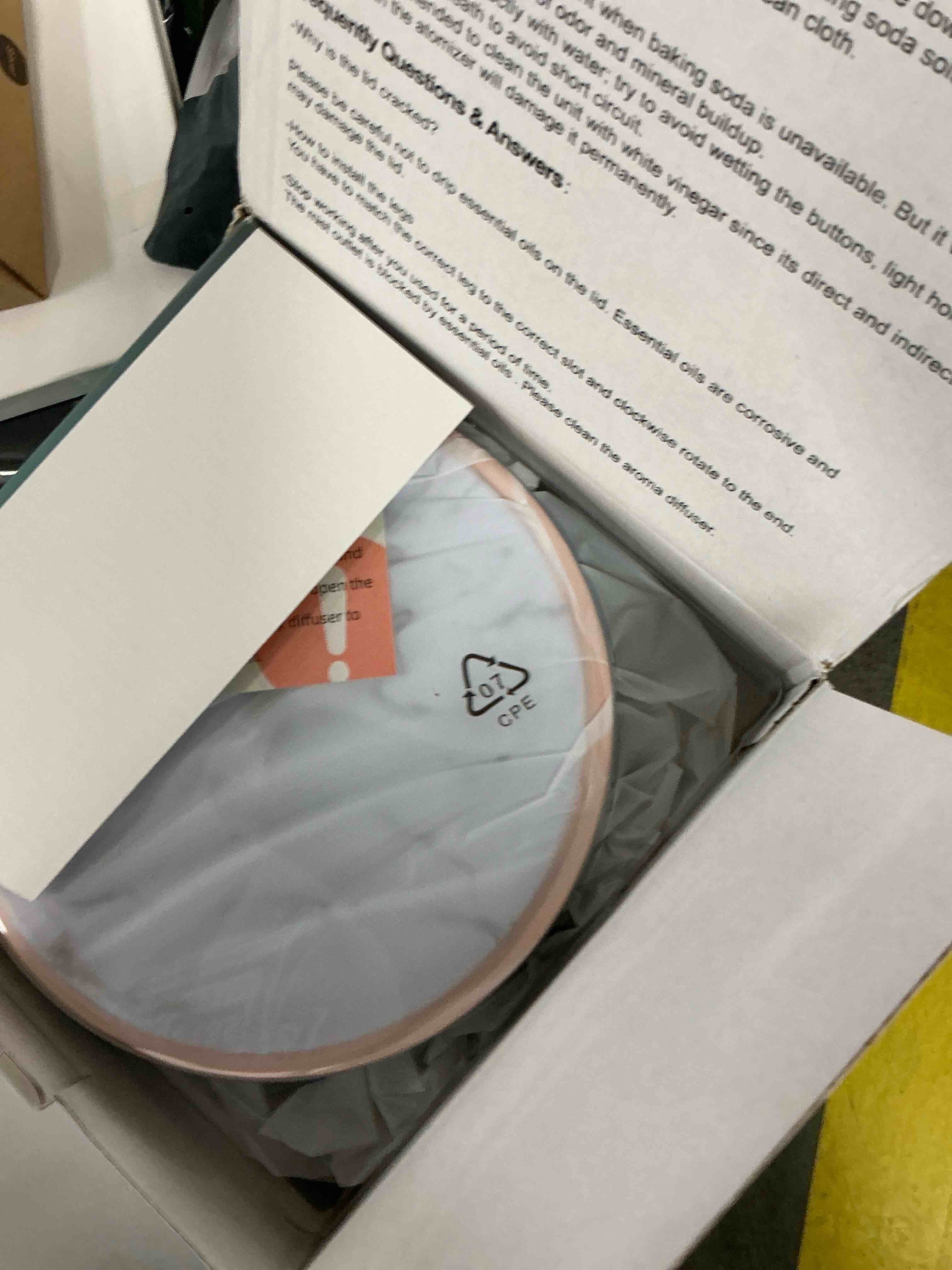 Condition photo showing New/Like New for Essential Oil Diffuser for Home, Diffusers for Essential Oils Large Room, 500ml Aromatherapy Diffuser, 7 Colors Changed Green