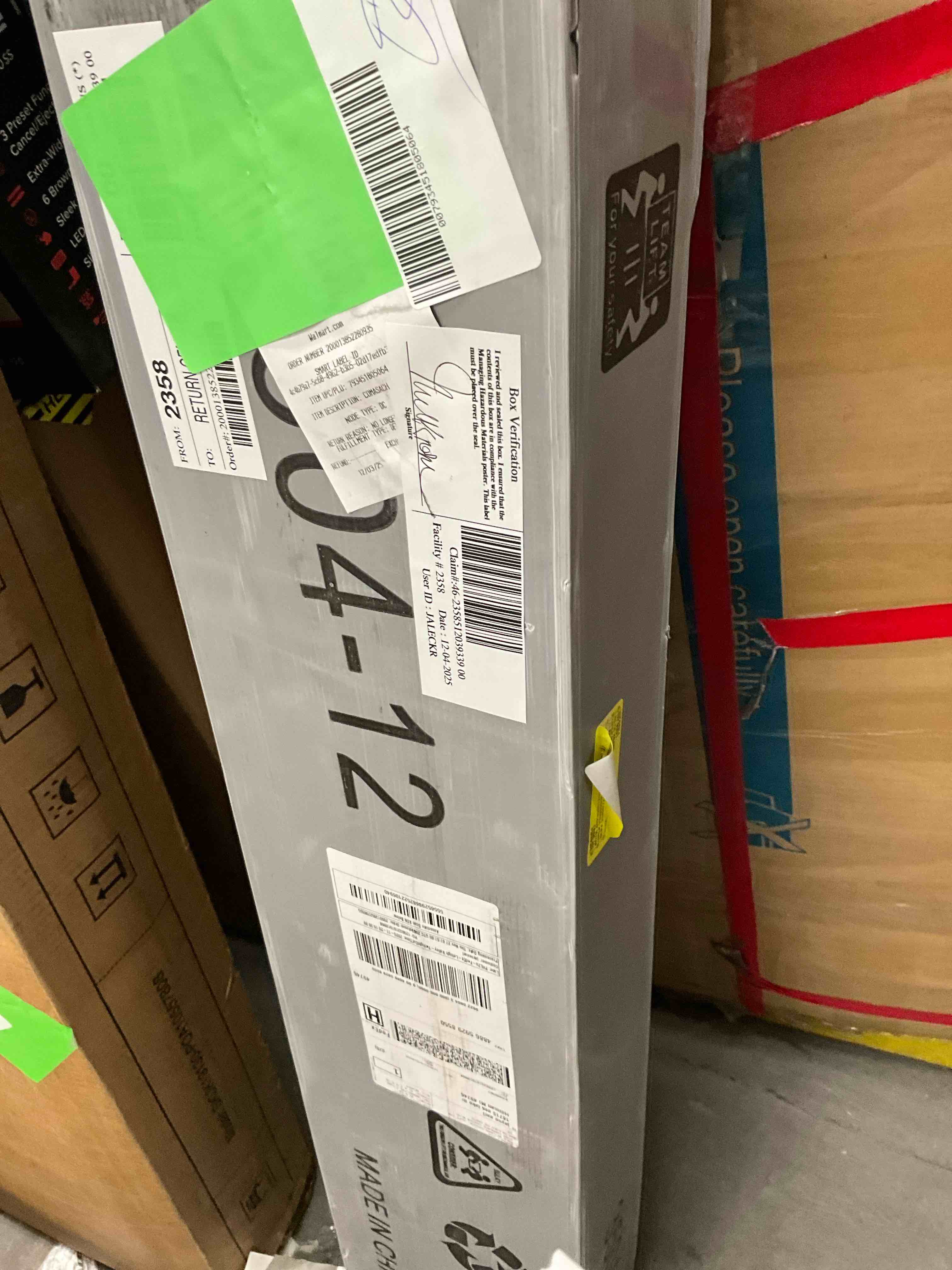 Condition photo showing New/Like New for COMASACH 12 inch Queen Bed Frame, Easy Assembly, Heavy Duty Metal Platform, Noise Free, Black