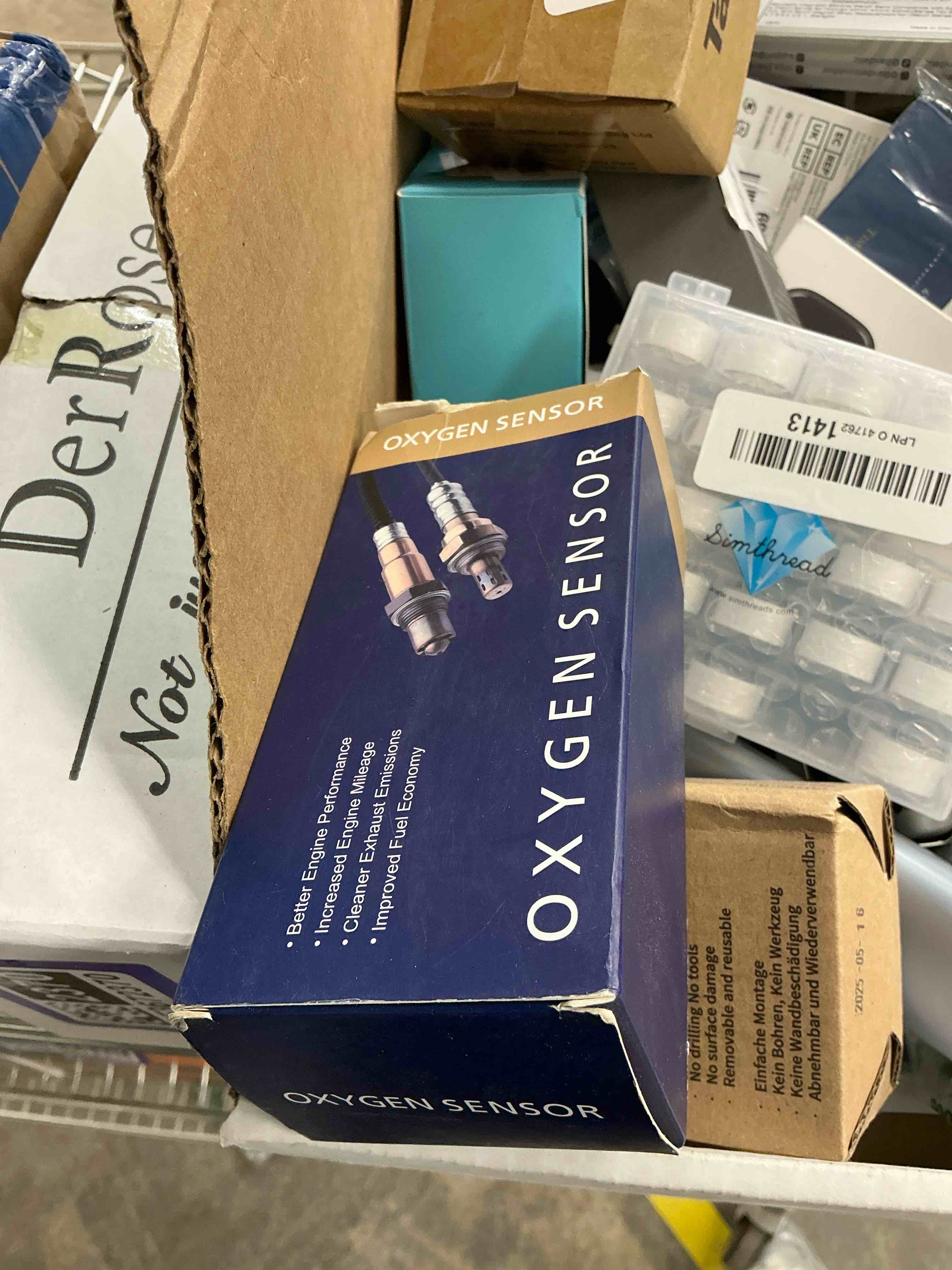 Condition photo showing Good Condition for 2PCS Oxygen Sensor 15717 O2 Sensor Upstream Downstream Compatible with Aston Martin Ford Jaguar Lincoln Mazda Mercury Nissan Replaces # 15717, 15716, 15664, ZZC318861