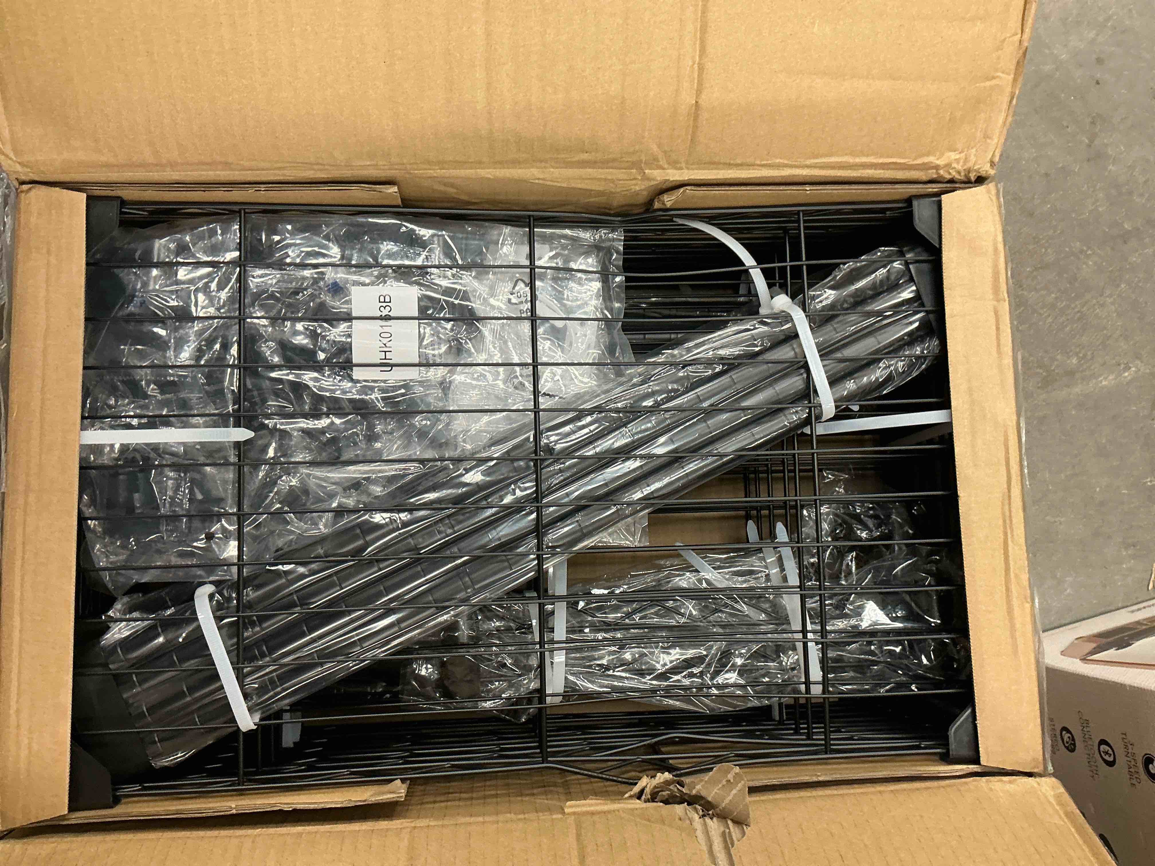 Condition photo showing New/Like New for Ulif E1 Max Heavy Duty Closet Garment Rack  Adjustable Metal Freestanding Expandable Clothing Storage with 4 Hanger Rods  Easy to Assemble Wardrobe  Blcak