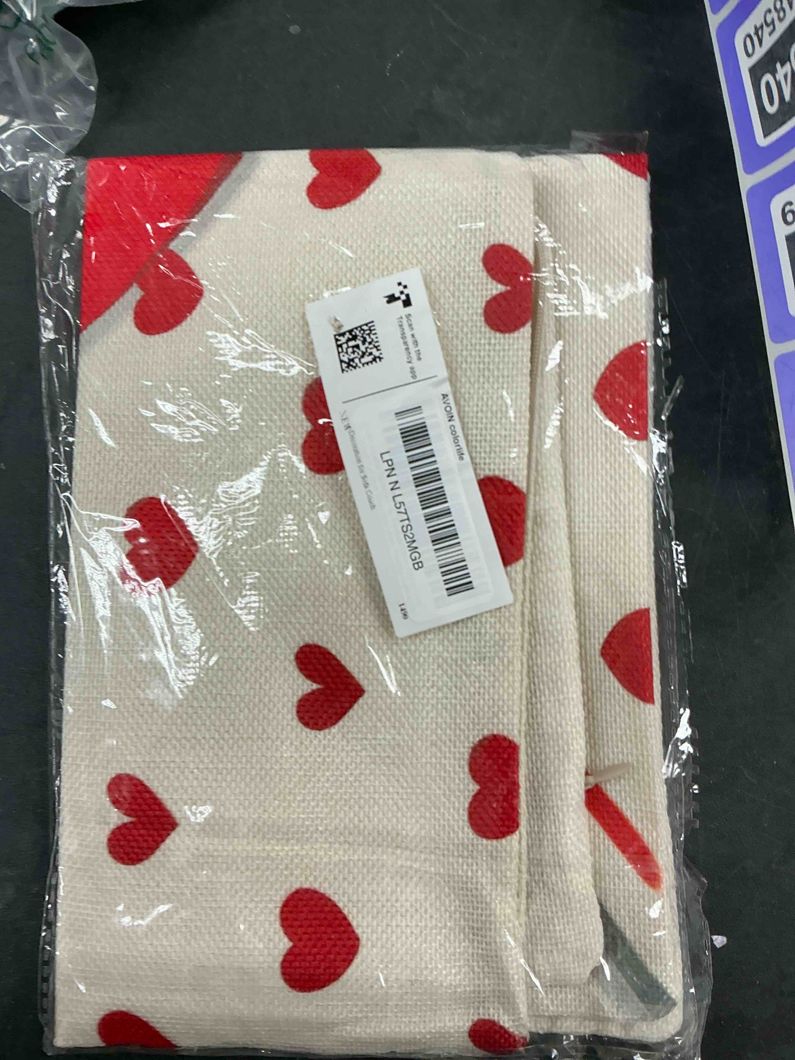 Condition photo showing Good Condition for AVOIN colorlife Valentine's Day Envelope Throw Pillow Cover, 12 x 20 Inch Red Heart White Anniversary Wedding Cushion Case Decoration for Sofa Couch White 20" x 12" (Pack of 1)