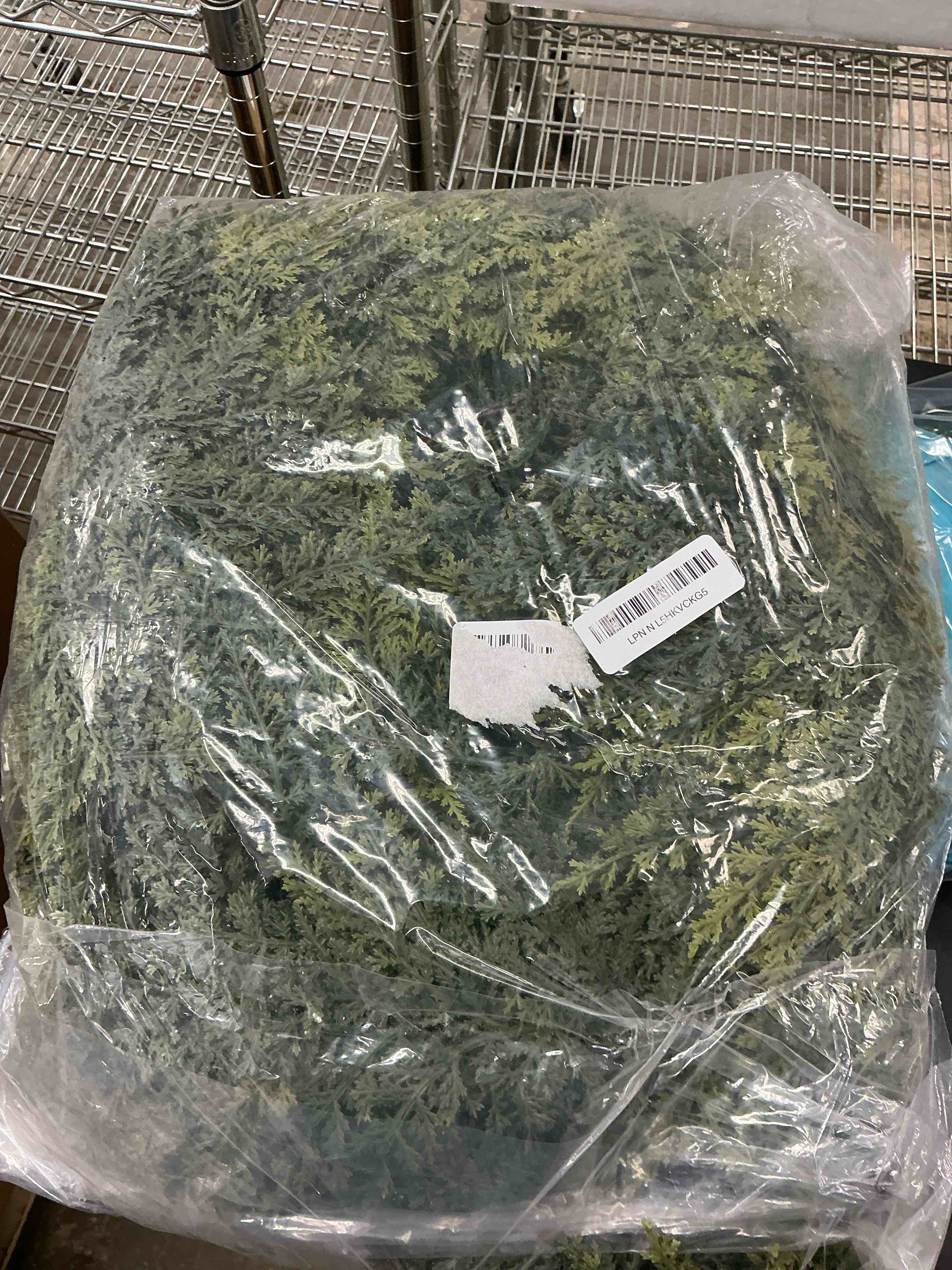 Condition photo showing Good Condition for 2Pcs Christmas Cedar Garland Artificial Real Touch Thickness Realistic Greenery Pine Garland for Mantle Fireplace Outdoor Indoor Christmas Decorations 6FT 6FT With Wire 2