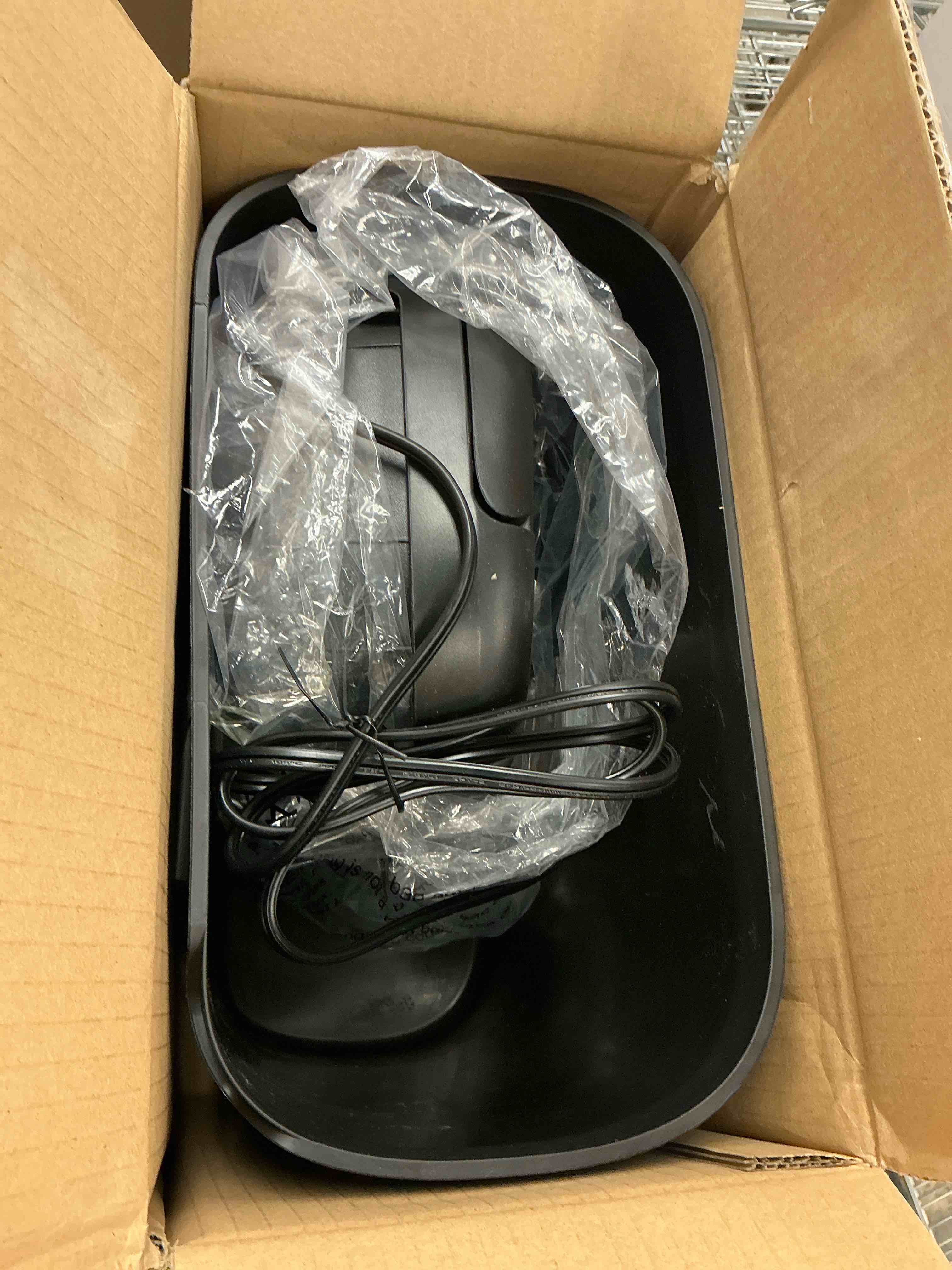 Condition photo showing Good Condition for Amazon Basics 8-Sheet Cross Cut Paper Shredder and Credit Card Shredder - Black 8 Sheet Black