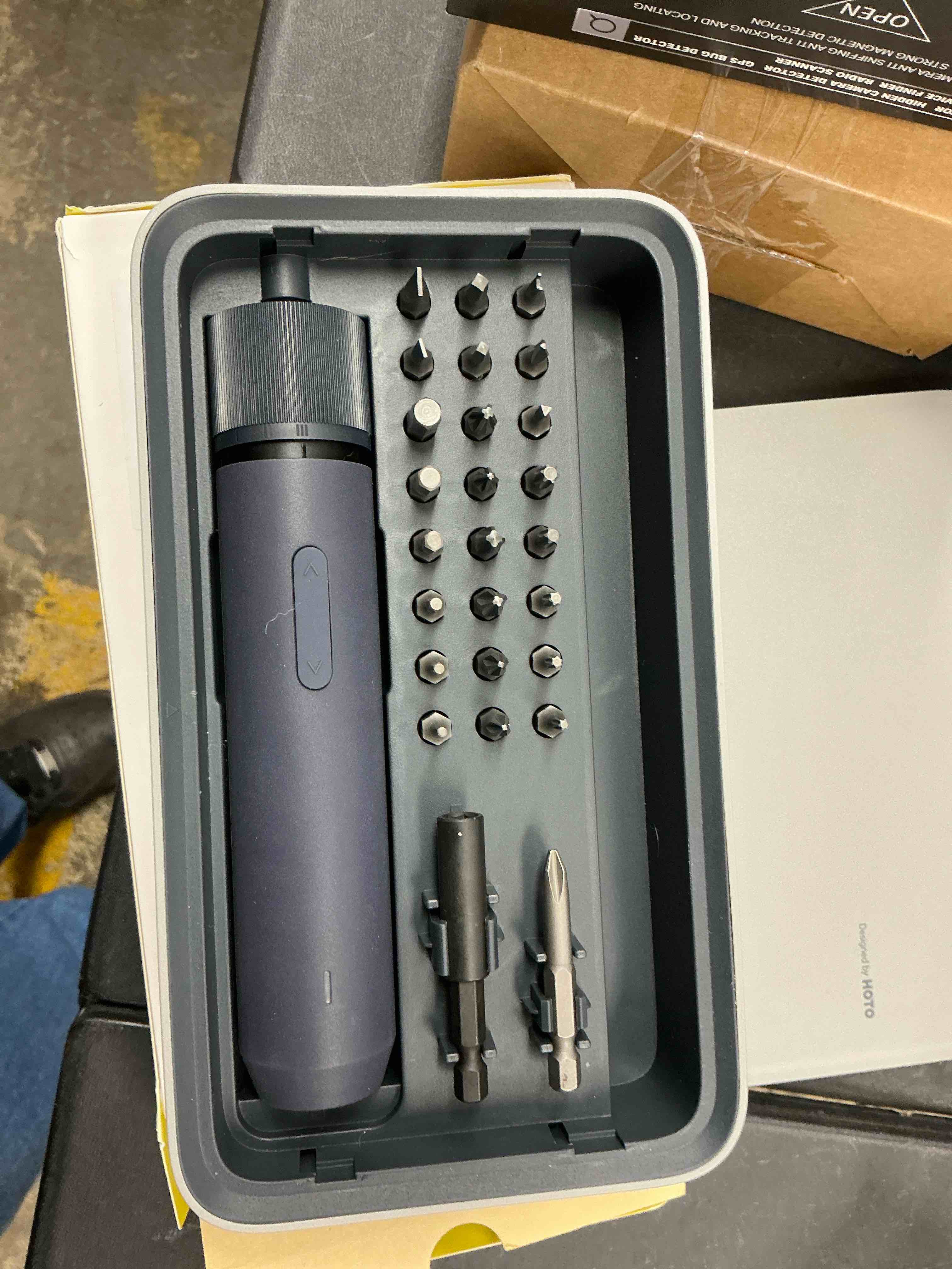 Condition photo showing Good Condition for HOTO Electric Screwdriver Kit, Upgraded 1/4'' Hex 25 Bits, Magnetic Lid, Rechargeable Cordless Screwdriver, 1500mAh Battery, LED Light, Ideal for Furniture Assembly, Home Repair & Garage Projects