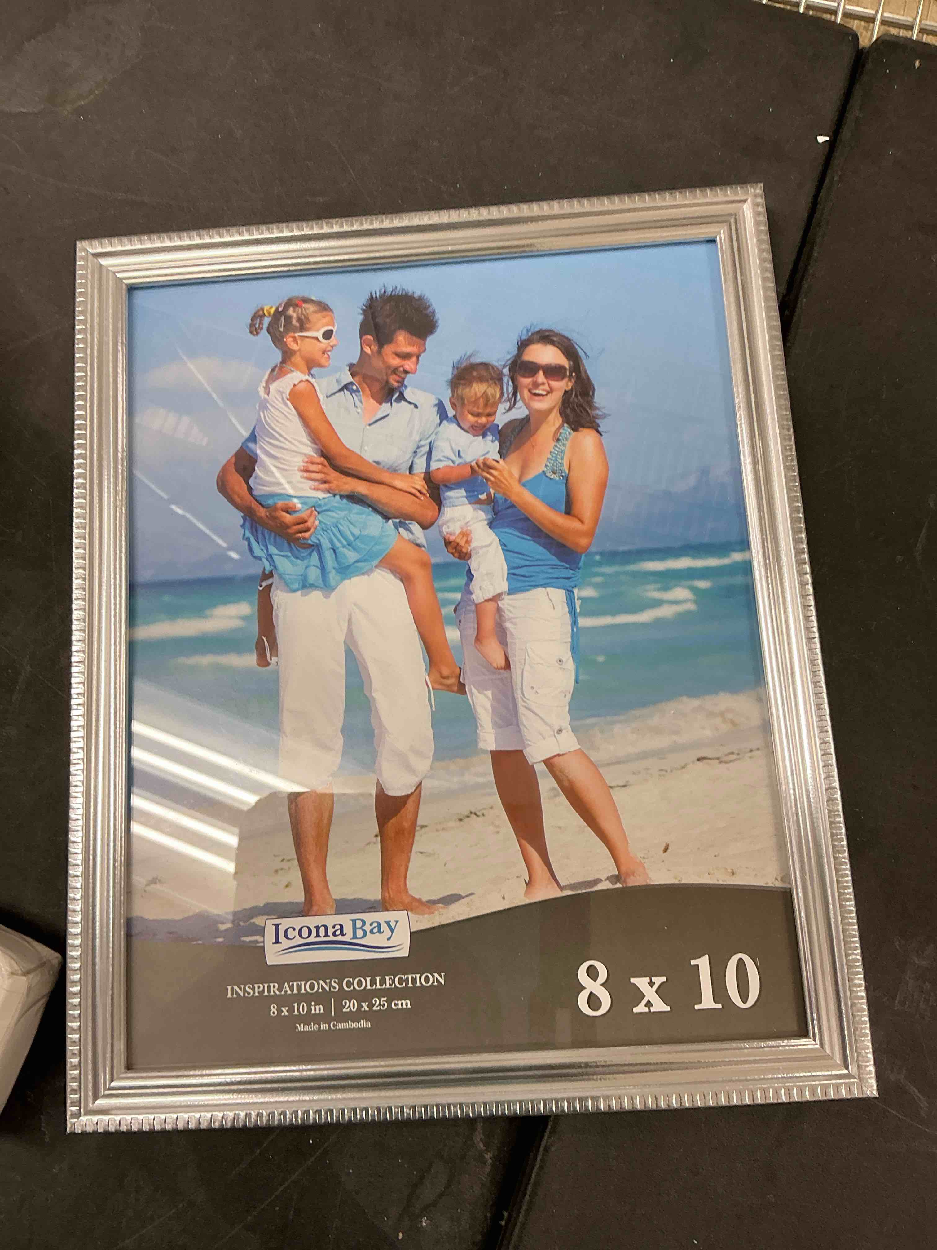 Condition photo showing Good Condition for Icona Bay - 8x10 Silver Picture Frame - Beautifully Detailed Molding - Contemporary Picture Frame - Wall Mount or Table Top - Inspirations Collection
