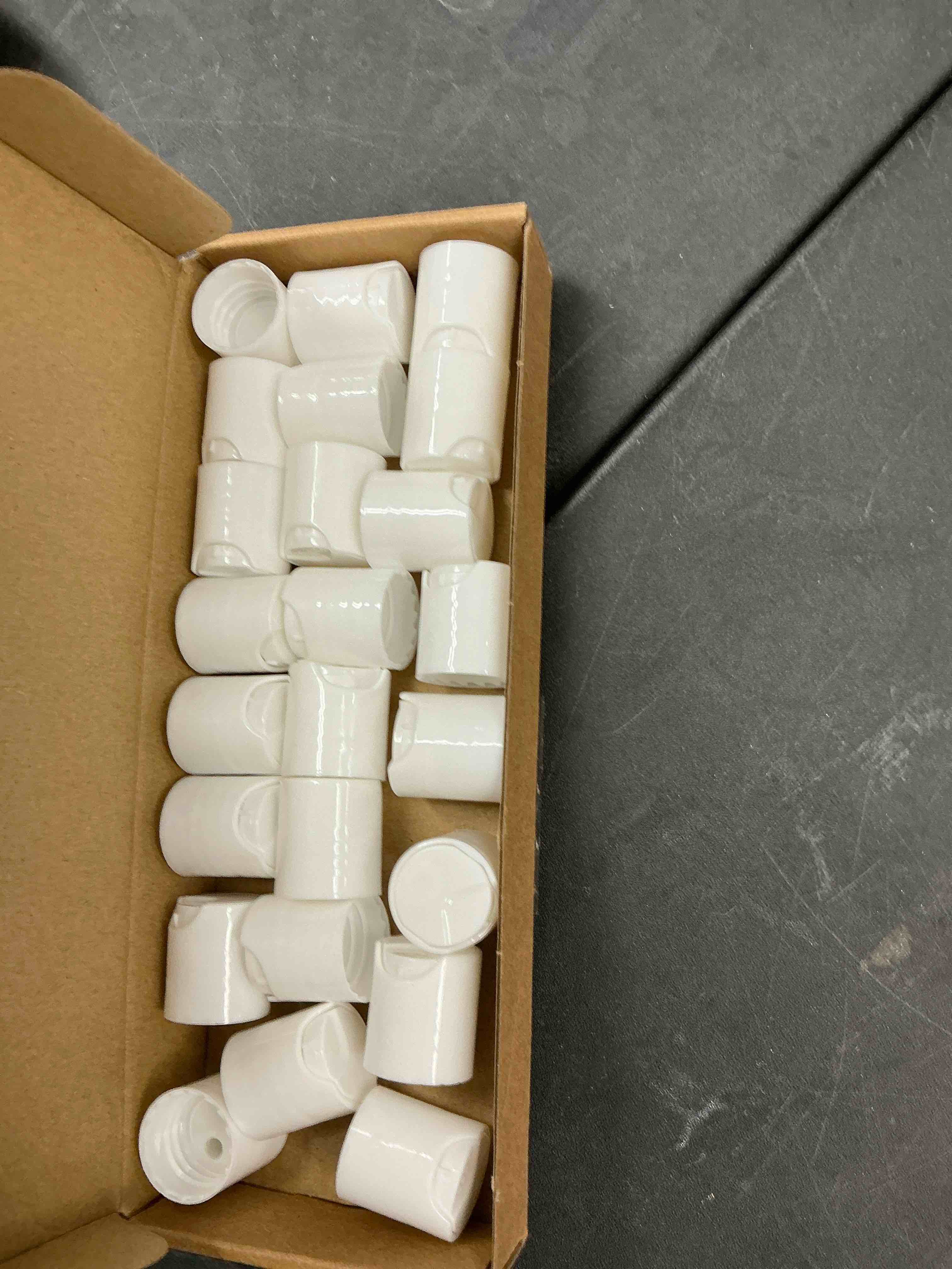 Condition photo showing New/Like New for PATIKIL 20/410 Replacement Press Plastic Caps, 24pcs Dispensing Top Cover for Squeeze Shampoo and Lotion Bottles Lids White 20/410