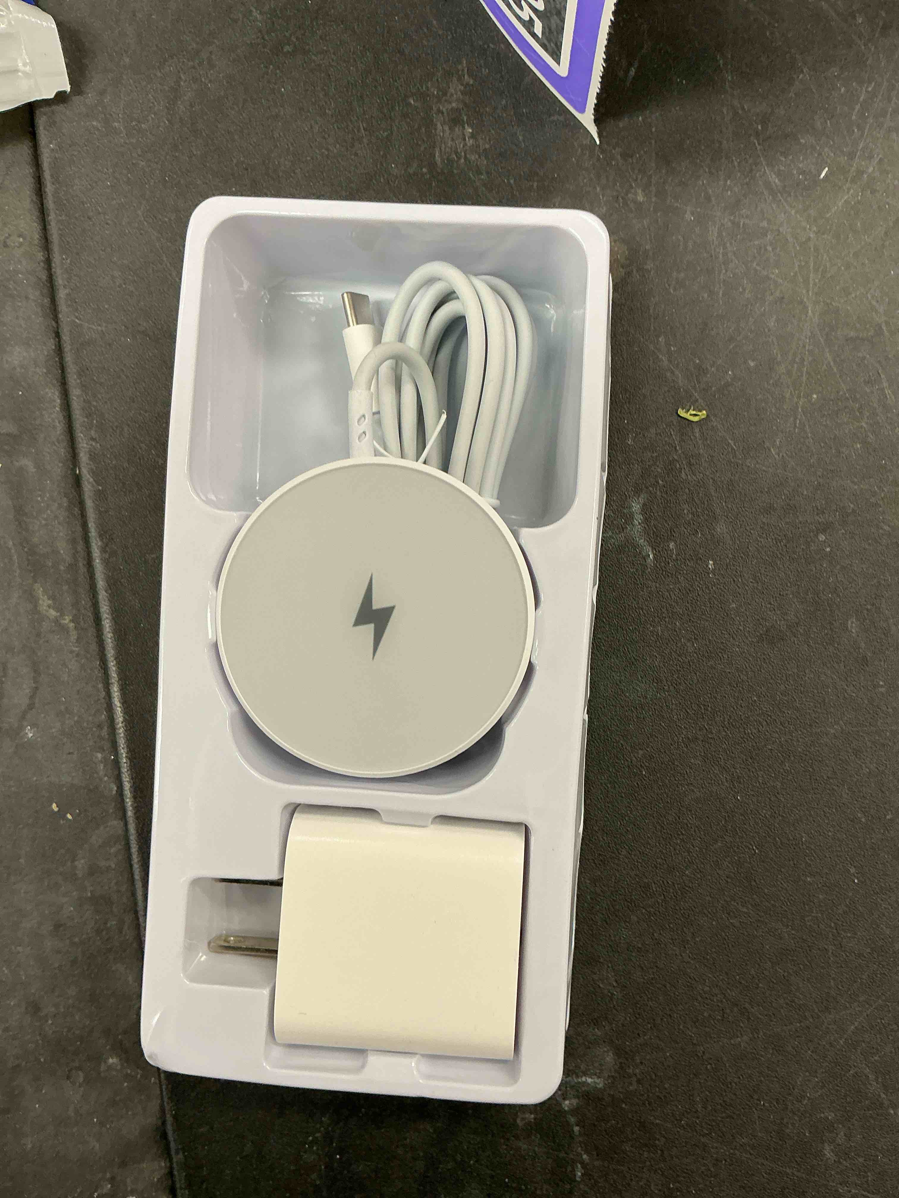 Condition photo showing Good Condition for [Apple MFi Certified]Magnetic Wireless Charger Apple Mag Safe Charger,15W 6FT Fast Wireless Charging Pad for Apple iPhone 16 Pro Max/16 Pro/16 Plus/15 Pro Max/14/13/12/AirPods3/2/Pro/Pro2,Charging Pad