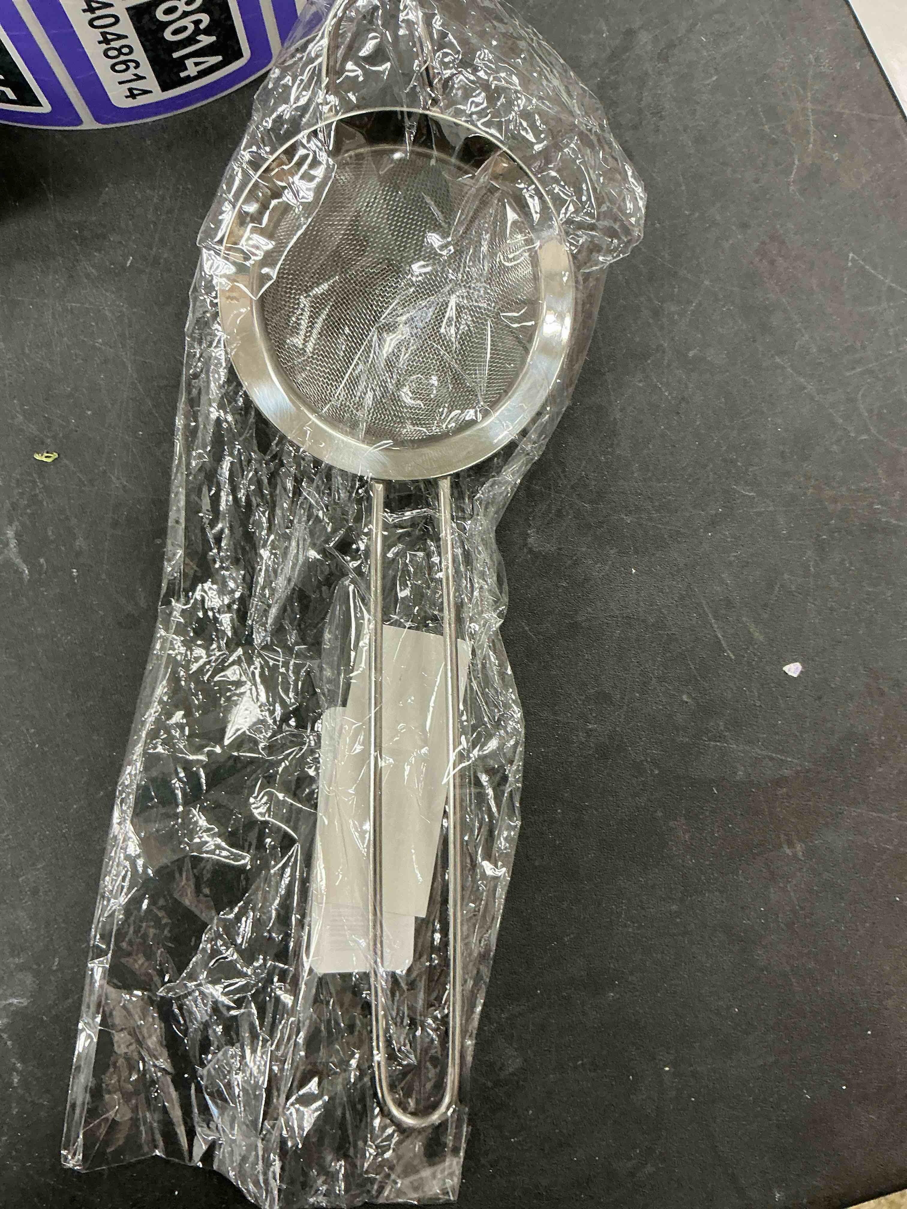 Condition photo showing Good Condition for 304 Stainless Steel 3.15 inch Fine Mesh Strainers for Kitchen, Colander-Skimmer with Handle, Sieve Sifters for Food, Tea, Rice, Oil, Noodles, Fruits, Vegetable 3inch Small 3 inch